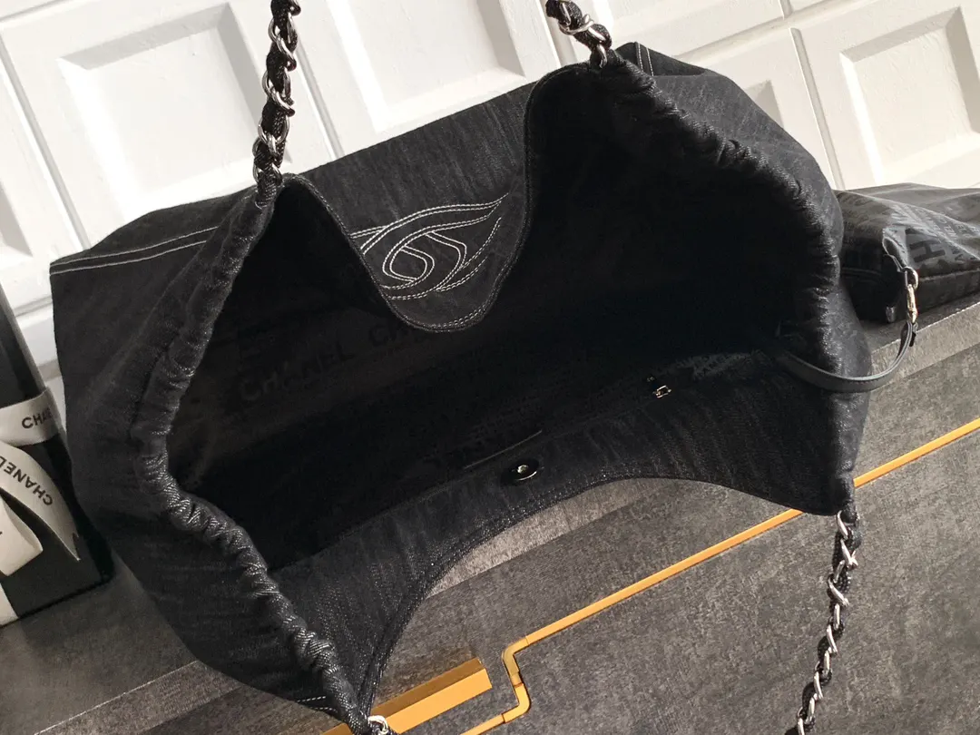 CHANEL 黑色 牛仔 羊皮 托特包 大容量托特款