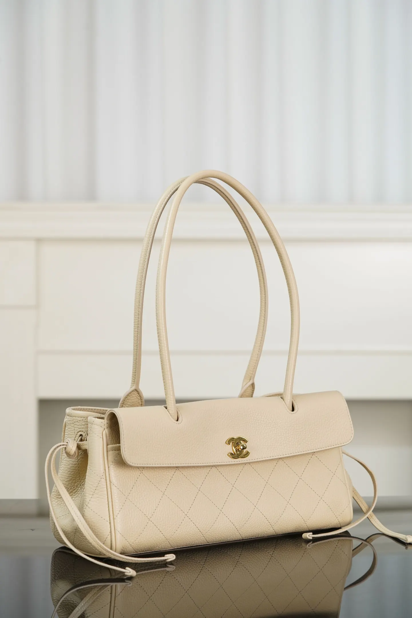 Beige Style Image 4 Beige Style Image 4