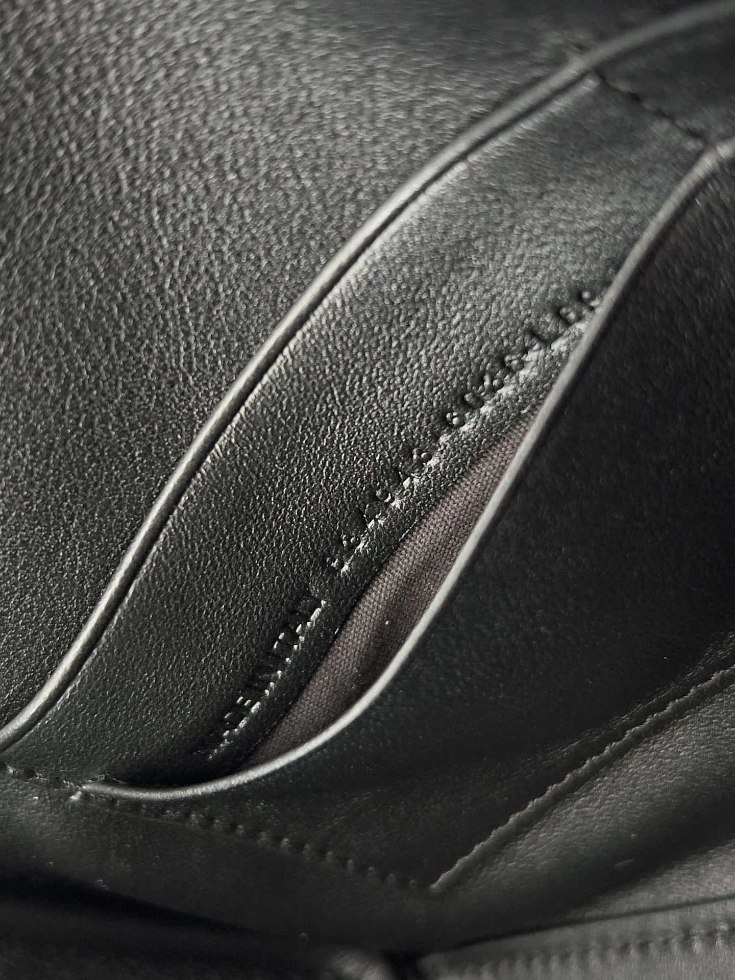 Balenciaga Bel Air 手拿包 晚宴手拿