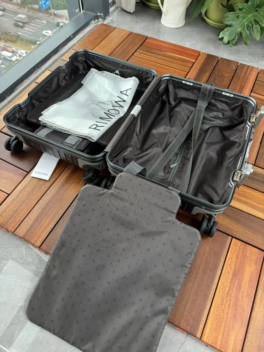 等太了久了 行李箱 旅行拉杆款 輕便出行款