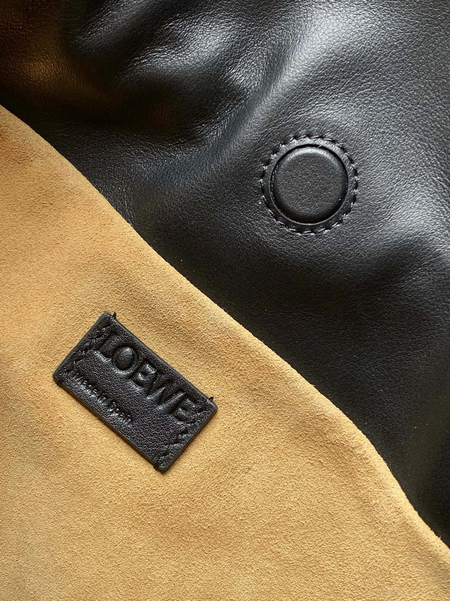 Loewe 黑色 小牛皮 托特包 大容量托特款