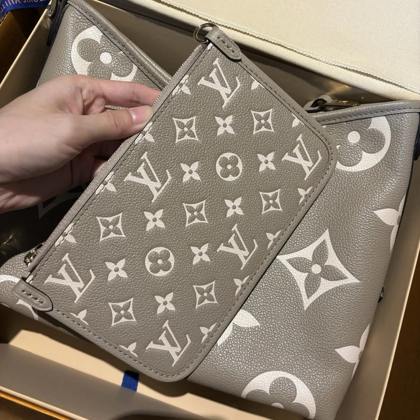 CarryAll 灰色 水桶包 休閒水桶款