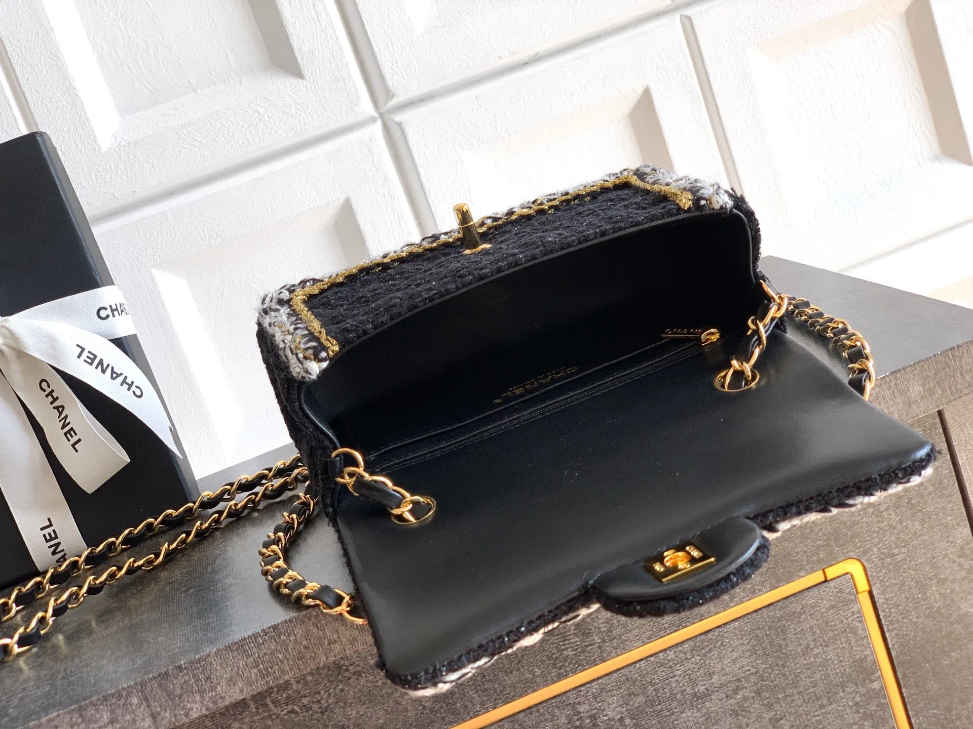 Crossbody Bag Lightweight Image 9 Crossbody Bag Lightweight Image 9