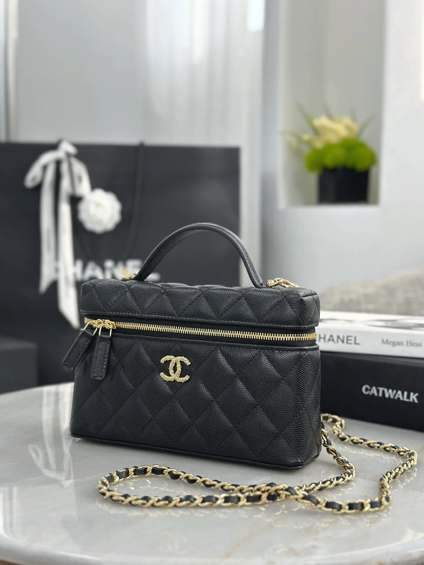 Chanel 19 小号 黑色 皮革 链条包