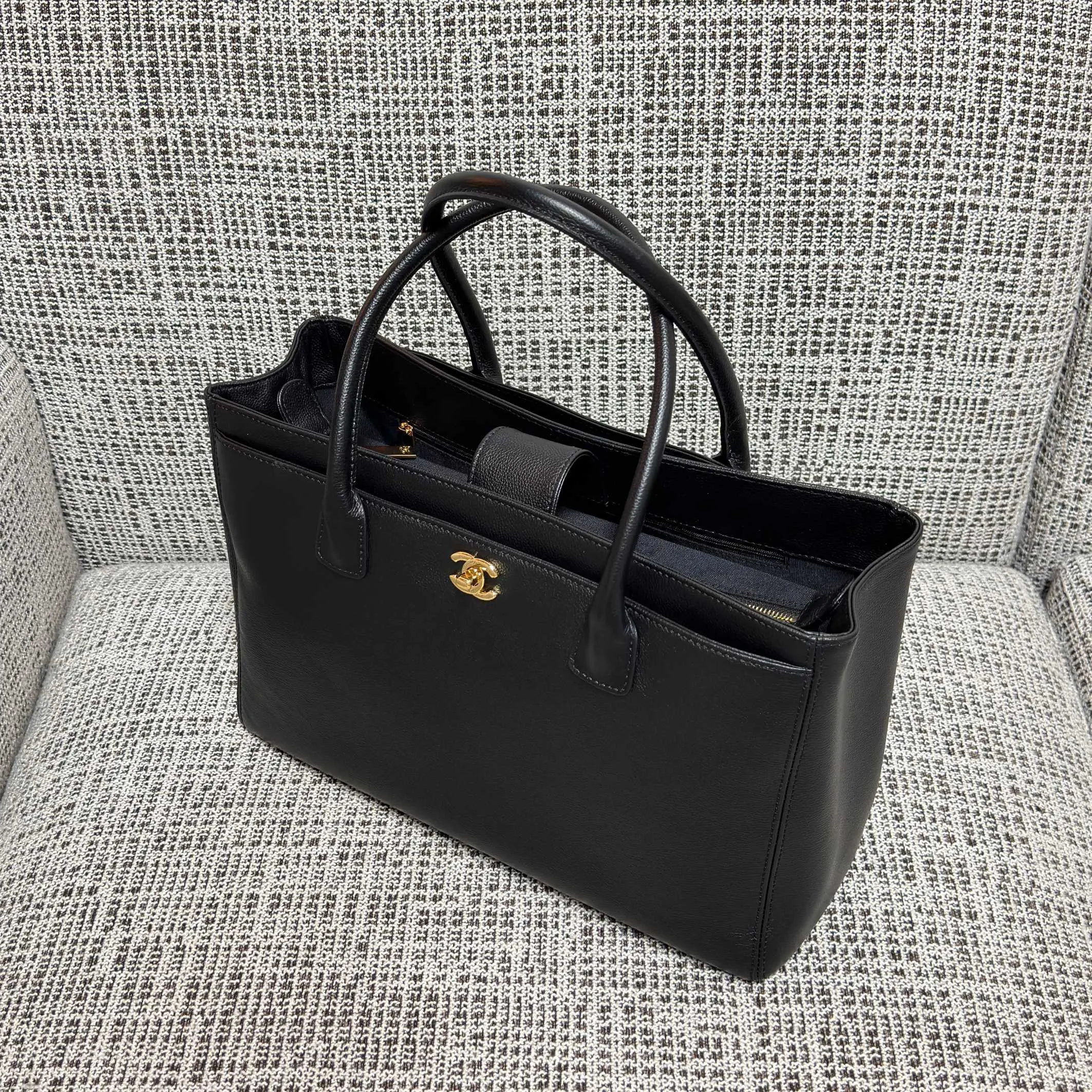 Chanel Tote Bag