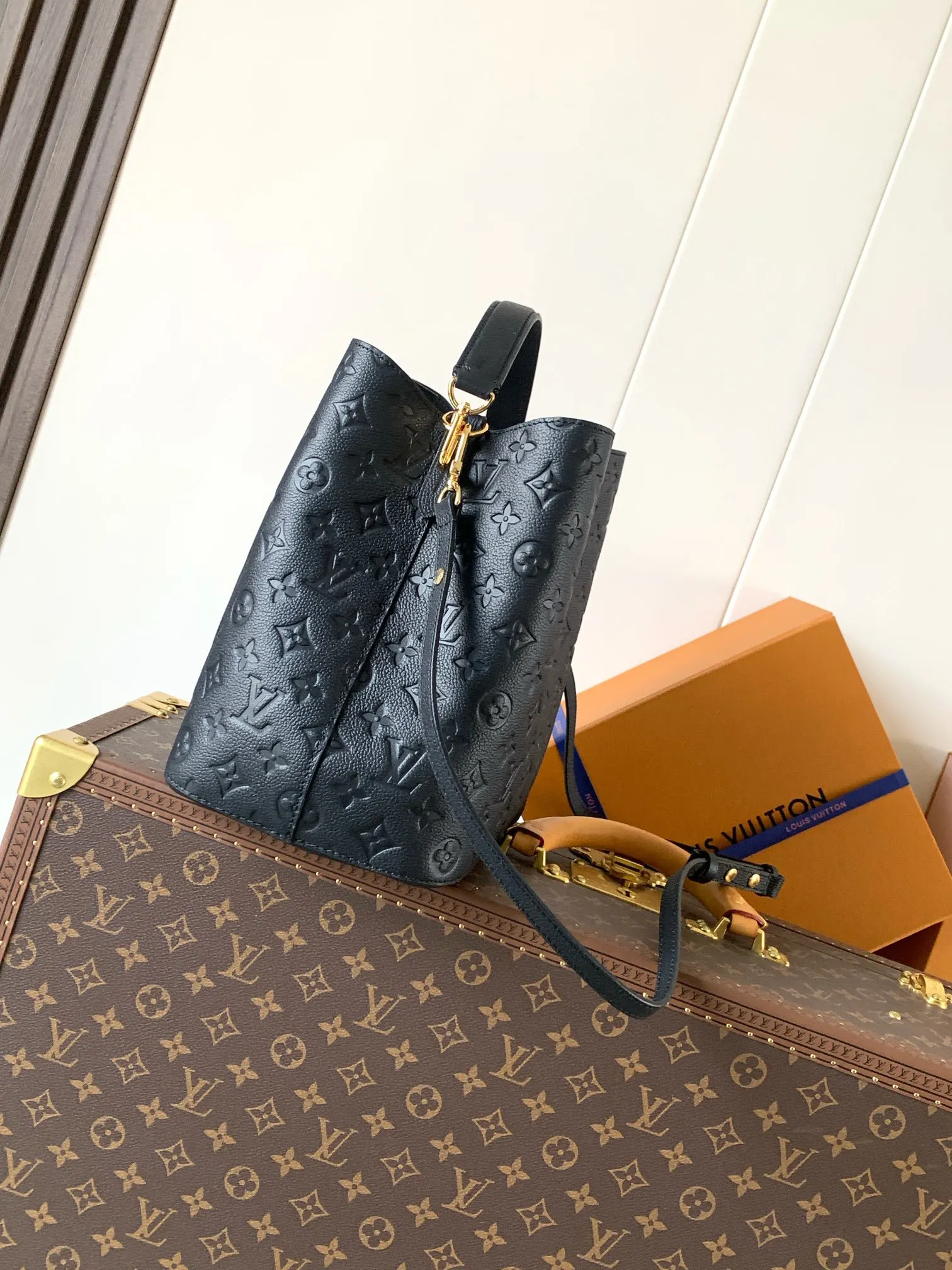 Louis Vuitton 蓝色双肩背包 休闲通勤