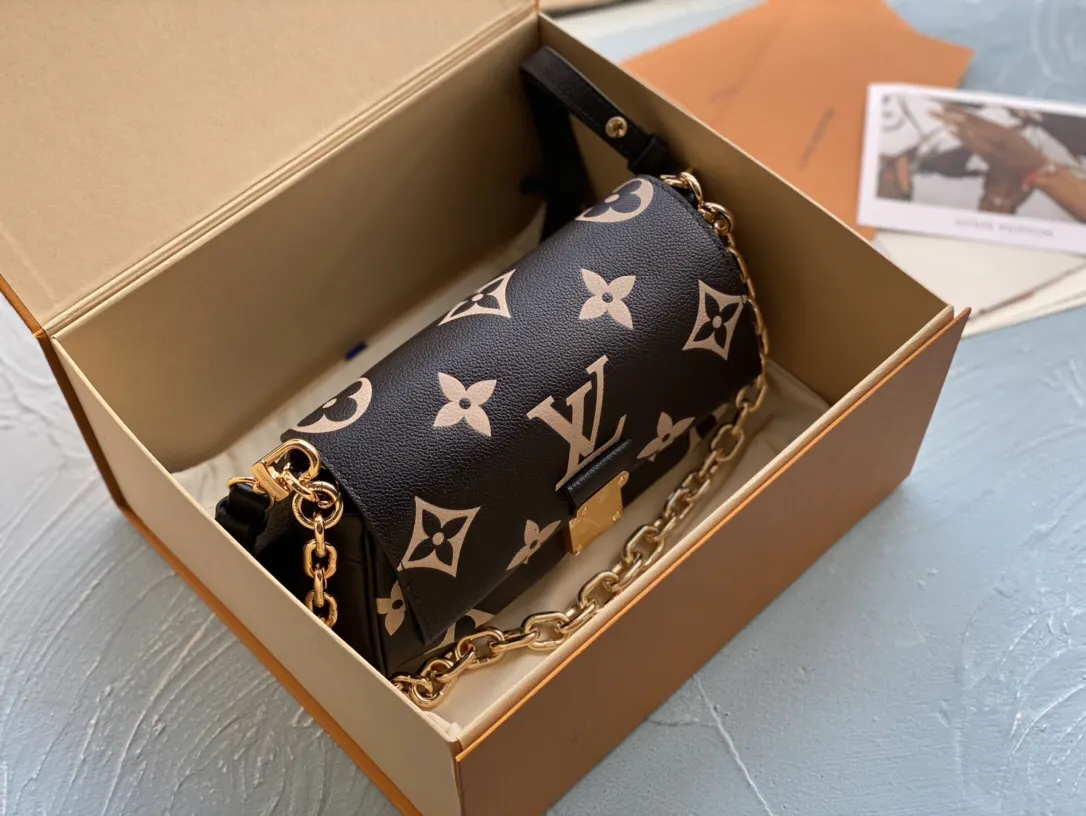 Louis Vuitton Black Chain Bag