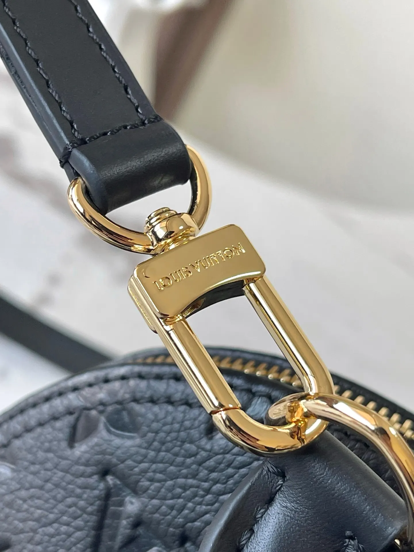 Louis Vuitton Alma 黑色 老花 手提包