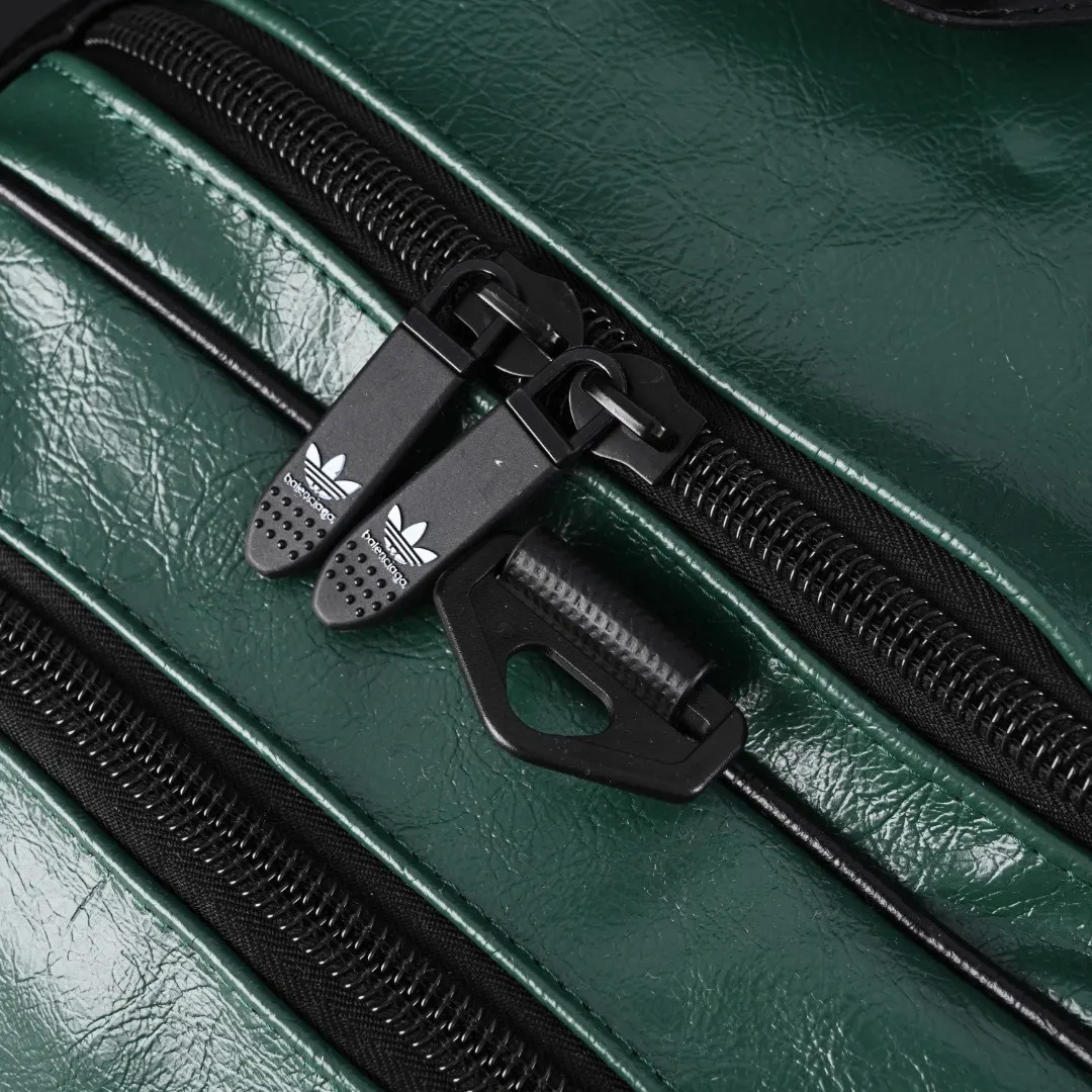 Top Handle Bag Travel Image 9 Top Handle Bag Travel Image 9