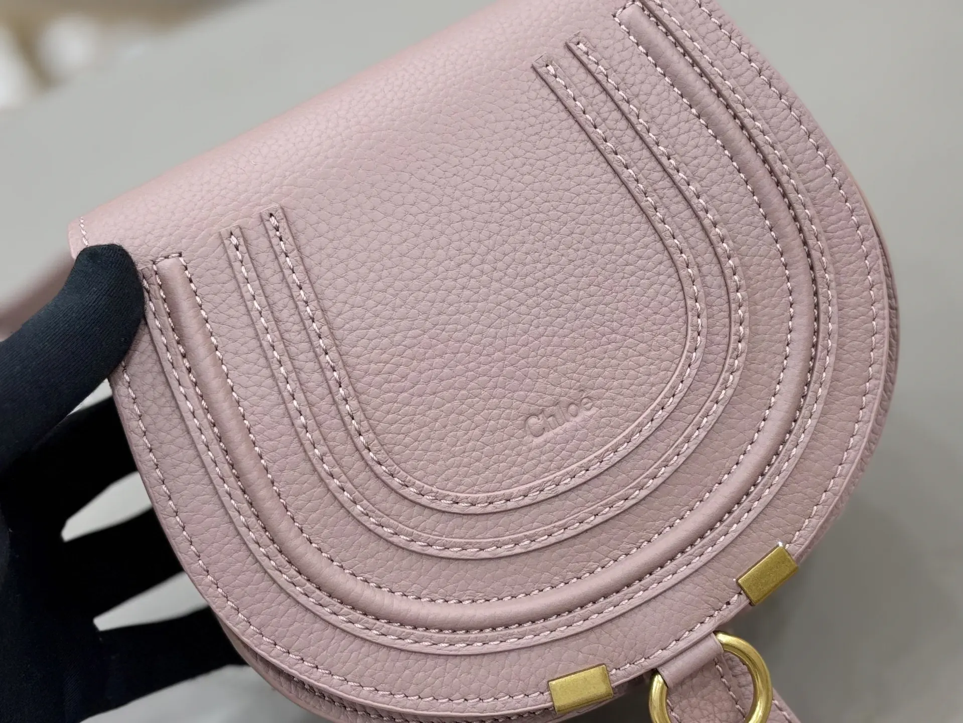 Crossbody Bag Lightweight Leather