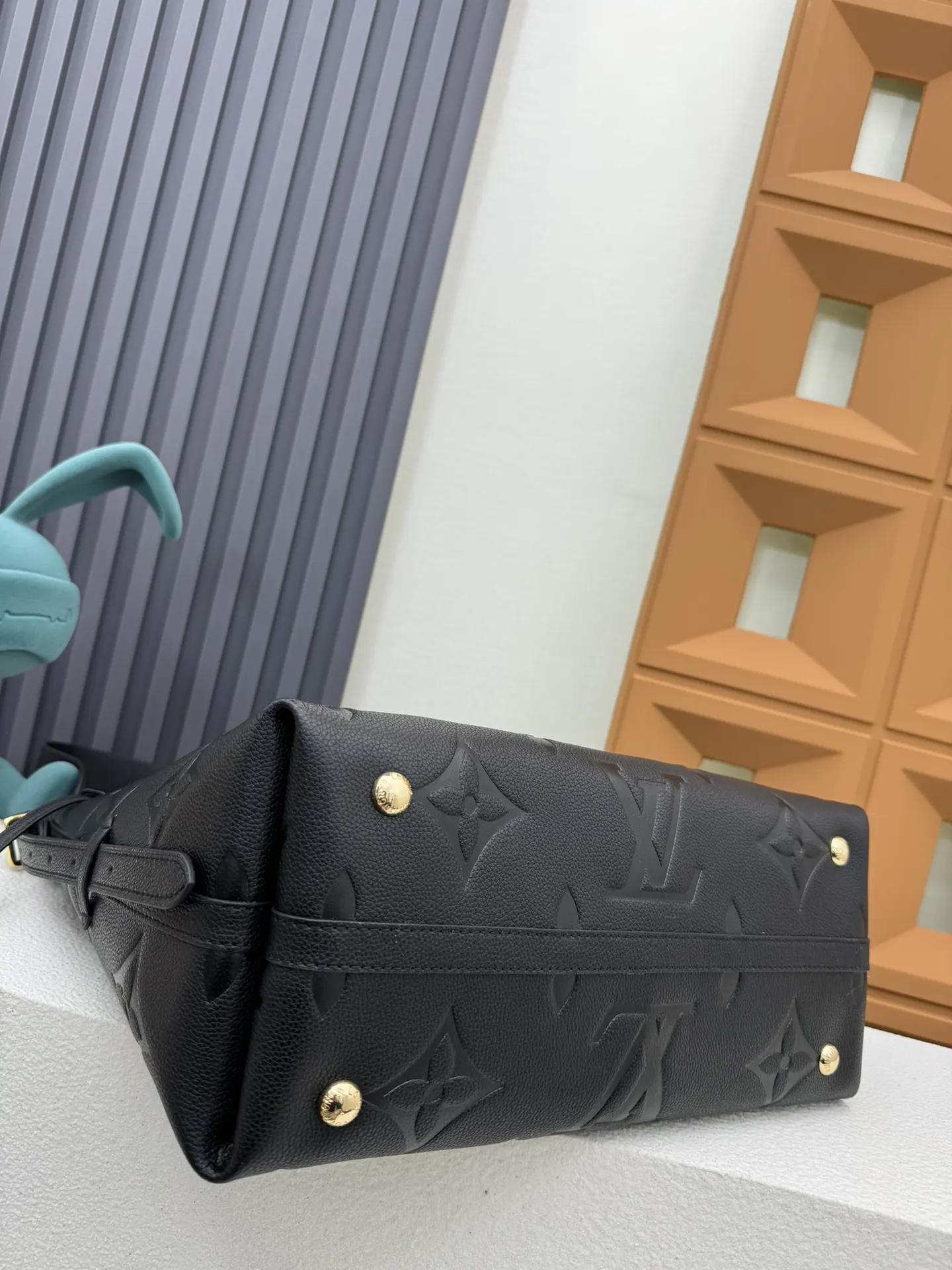 Black Crossbody Bag Lightweight Leather