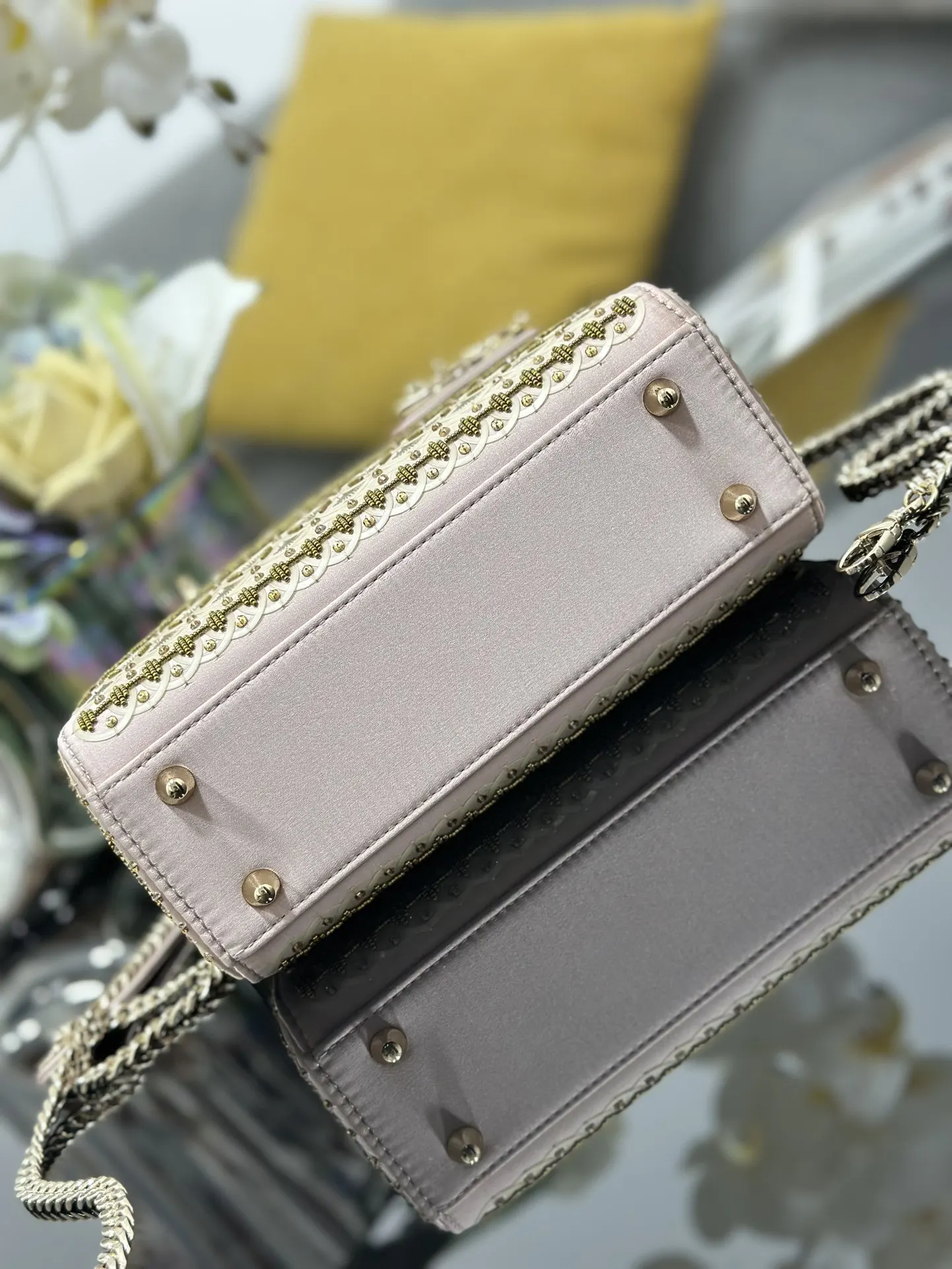 Dior Lady 金色 斜挎包 轻便斜挎款