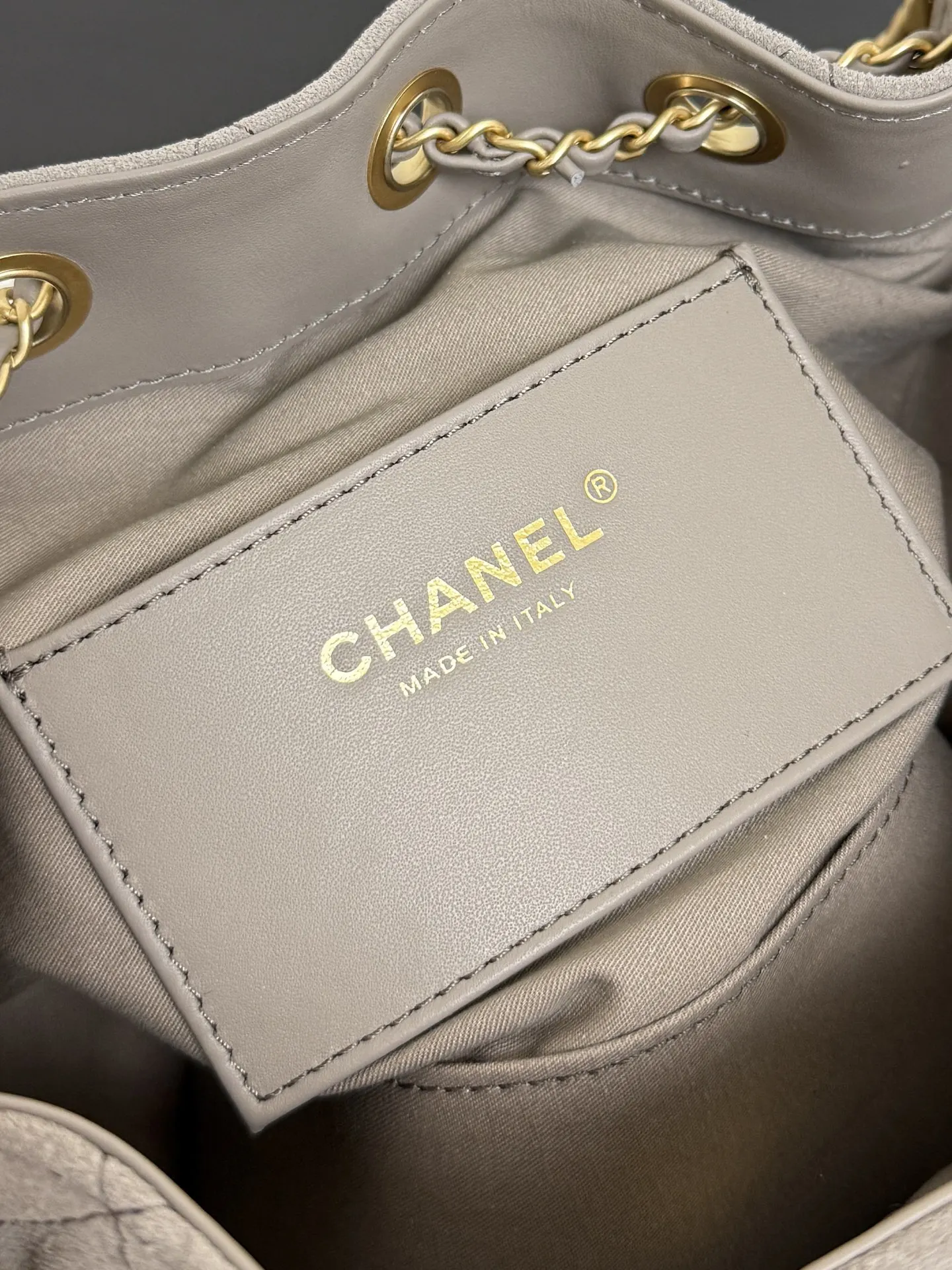 Chain Bag Leather Image 9 Chain Bag Leather Image 9