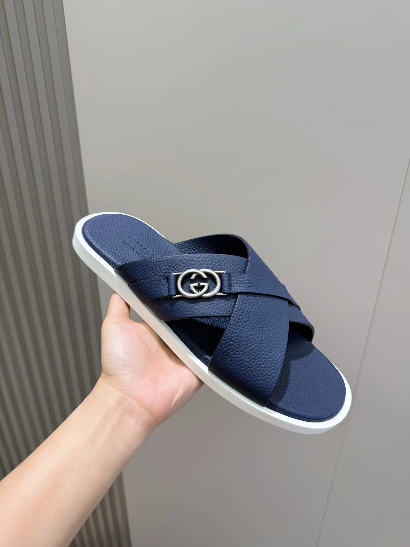 Gucci 白色/蓝色 拖鞋