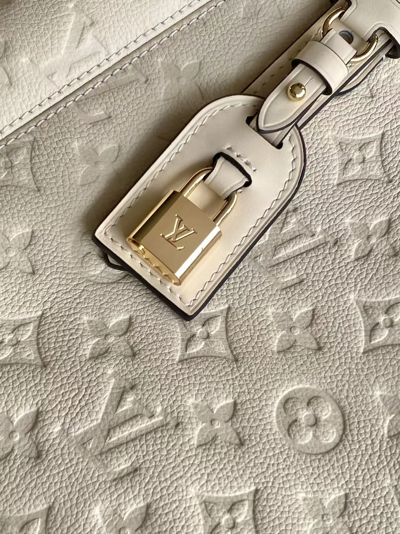 LV Hobo 黑色 米白 牛皮 托特包 大容量托特款