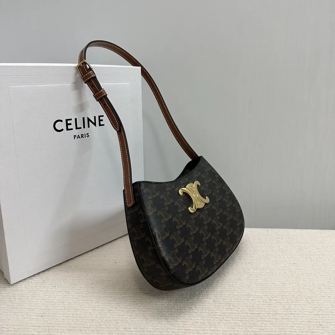 Triomphe 老花 TILLY〰 CE 中国新 腋下包 复古腋下背款