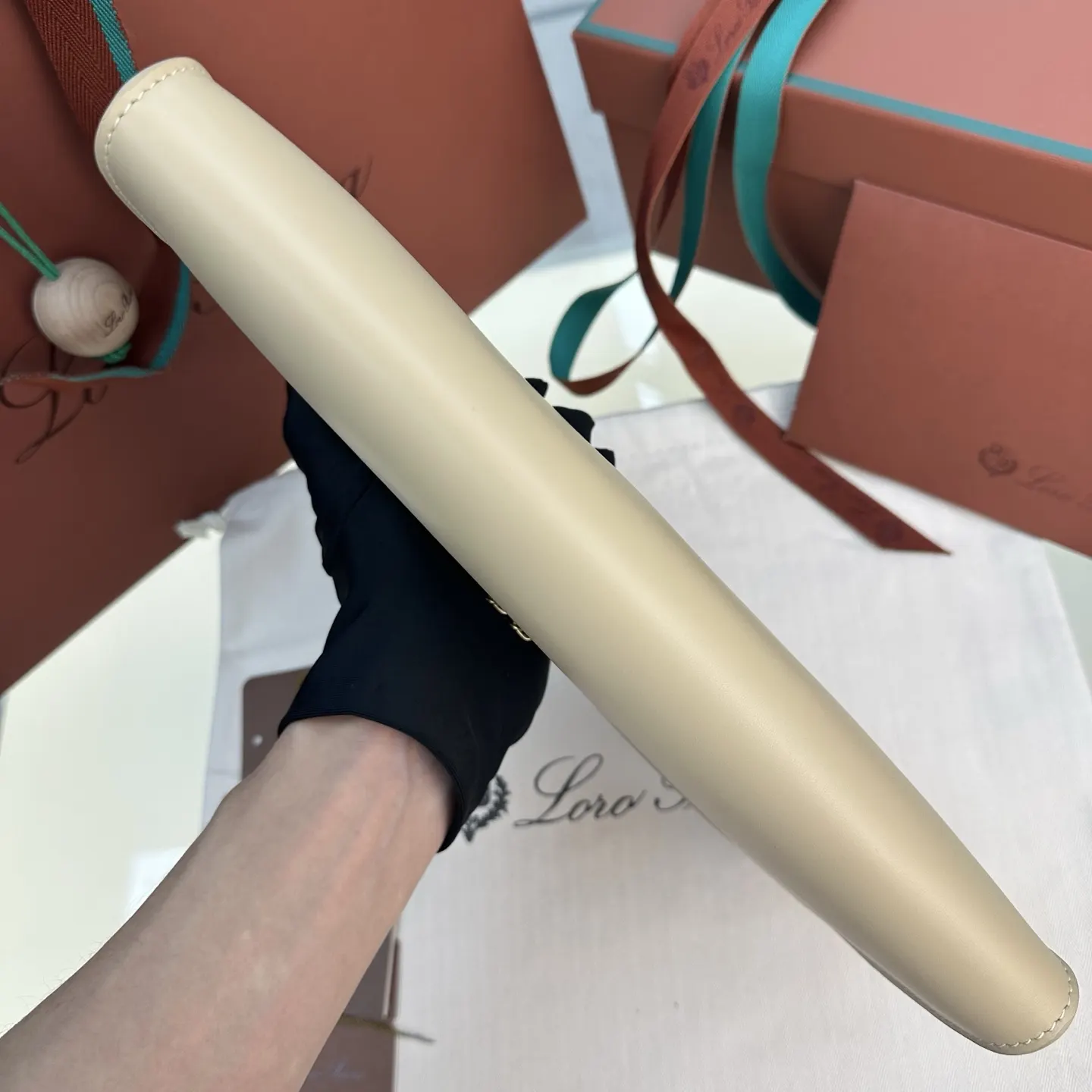 Saddle 牛皮 手拿包 精致手拿款
