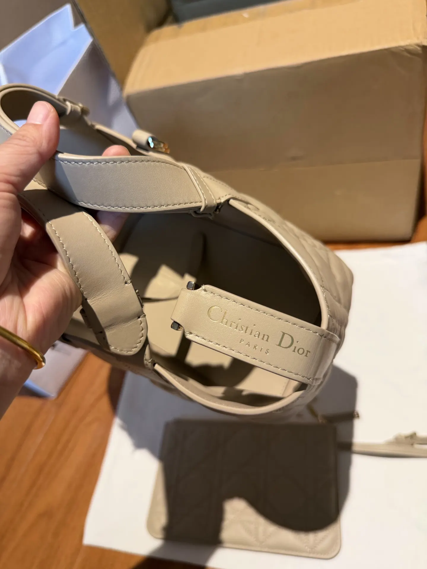 Beige Top Handle Bag Commuter
