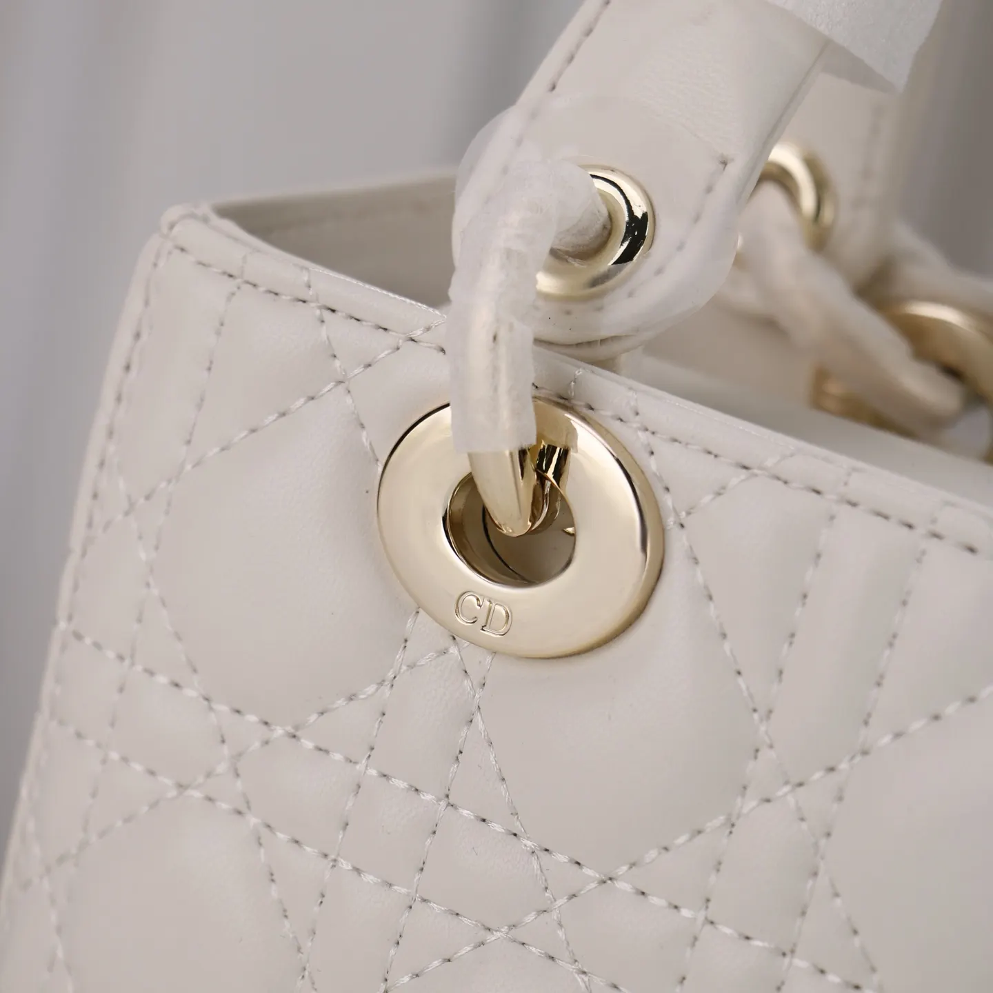 Dior Lady Dior 迷你 白色 手提包