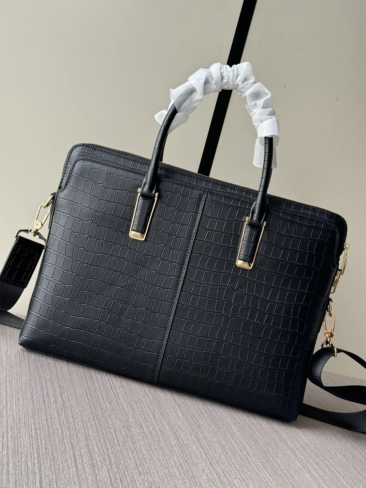 Prada 黑色 小牛皮 公文包 商務通勤款
