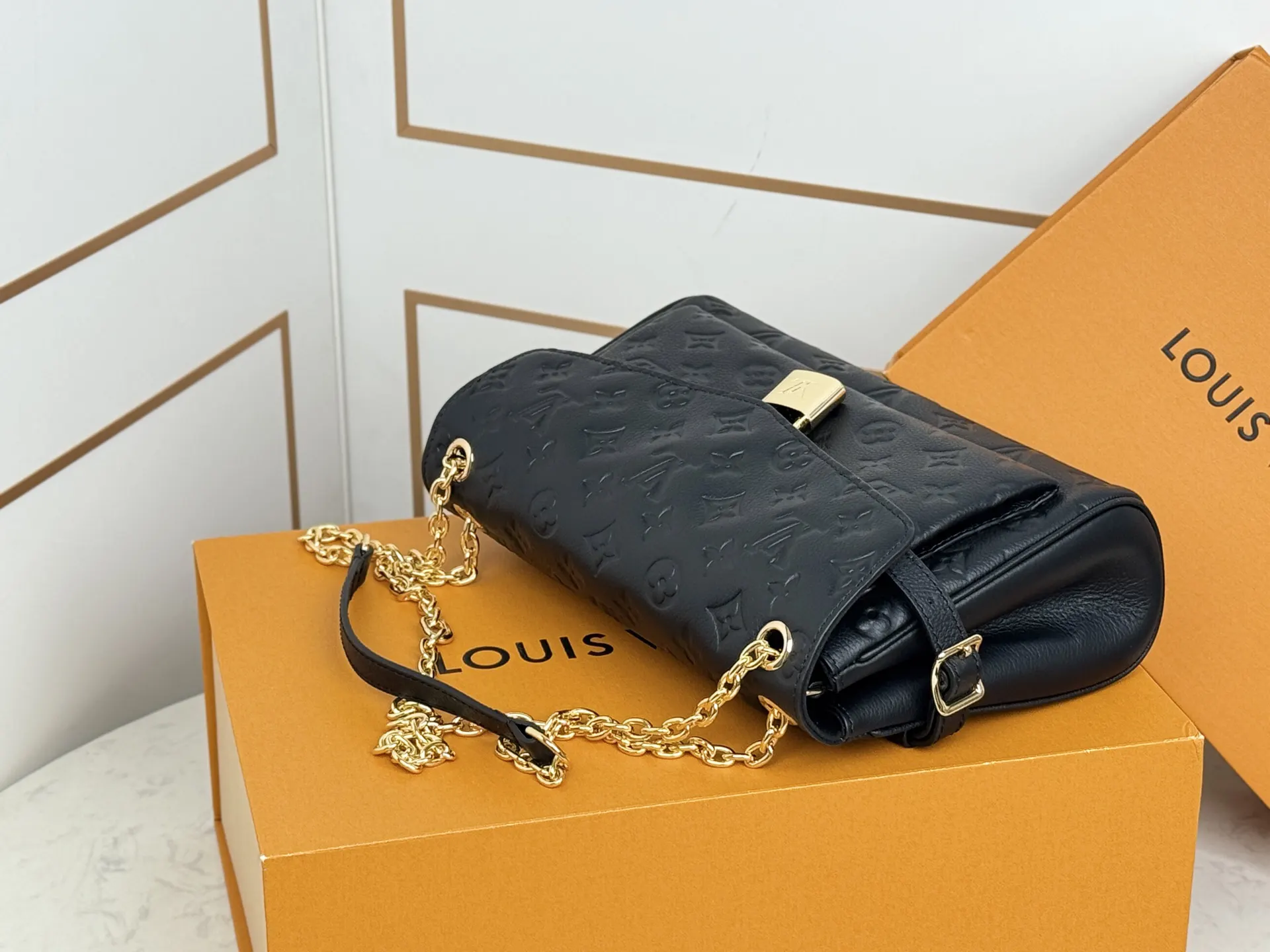 Chain Bag