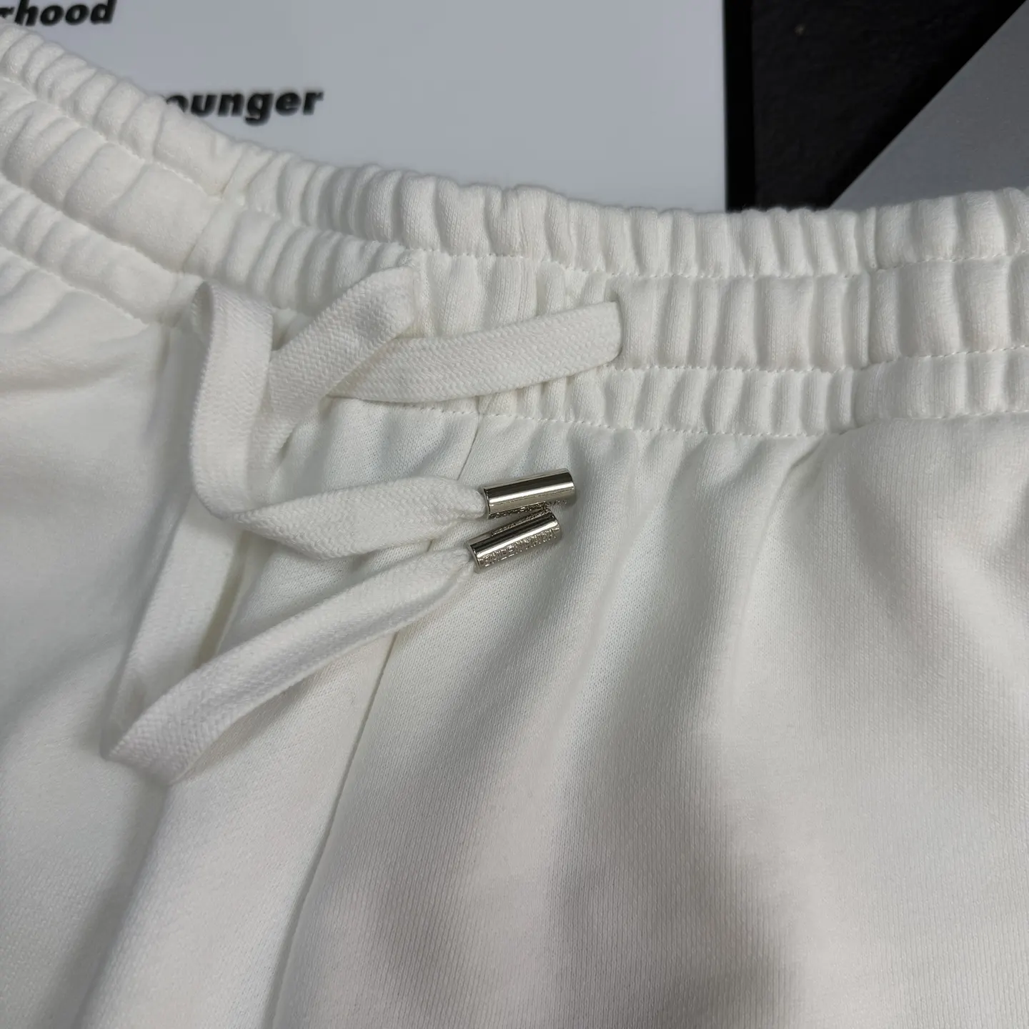 Balenciaga 白色 纯棉 Logo 短裤 宽松休闲