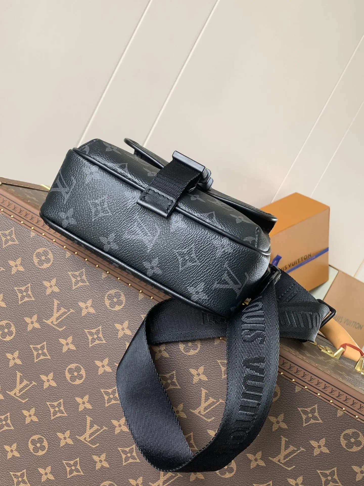 LV 帆布 收納包 旅行收納款