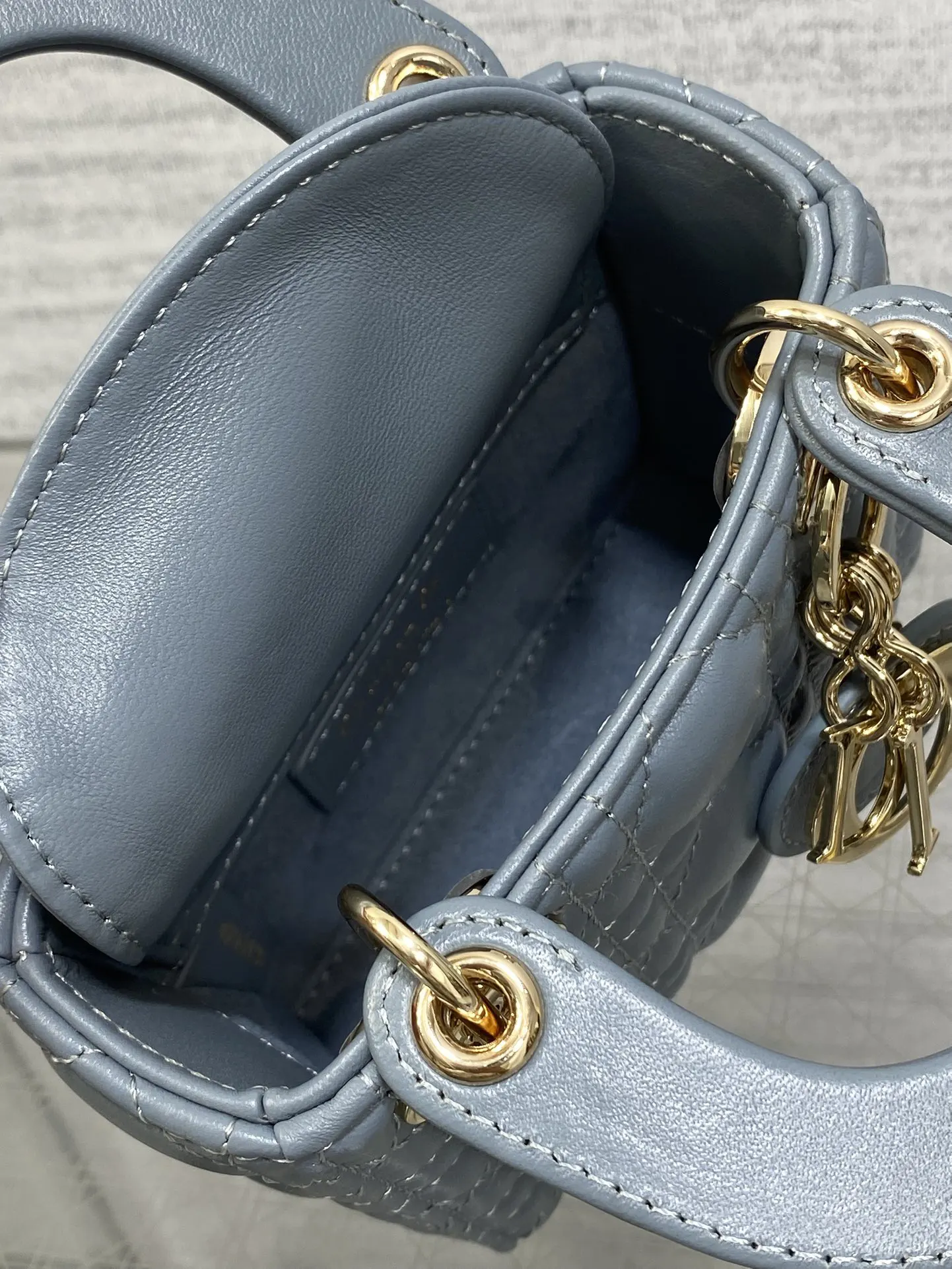 Fashion Item Travel