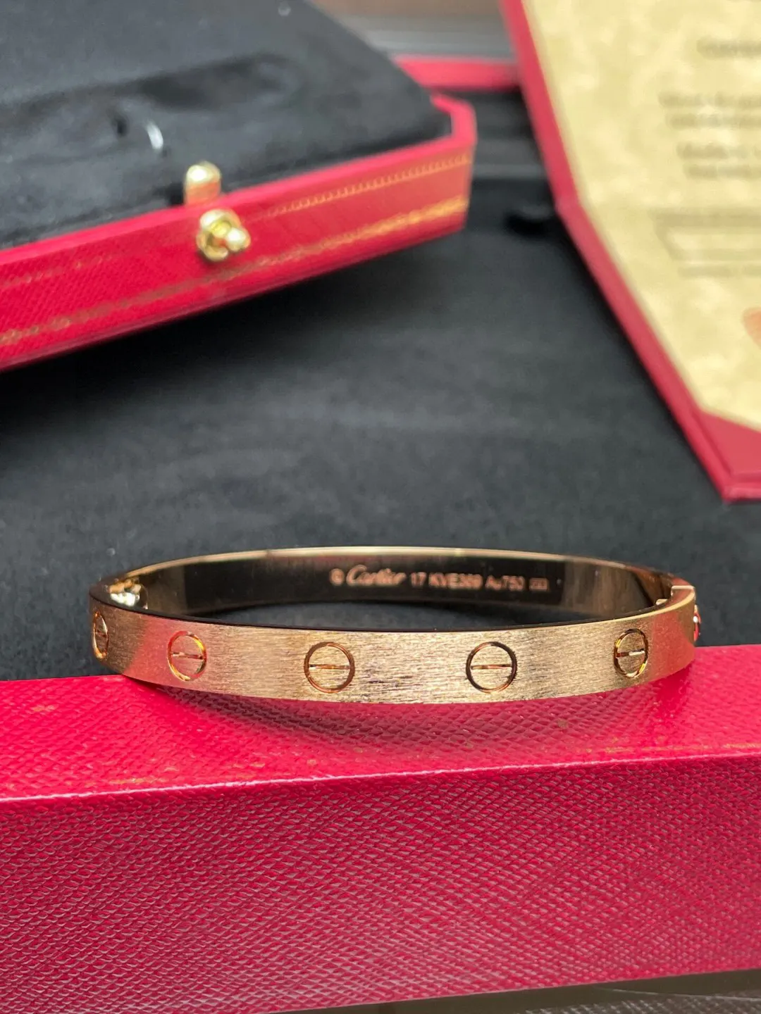 Cartier 手鐲 精致腕饰款