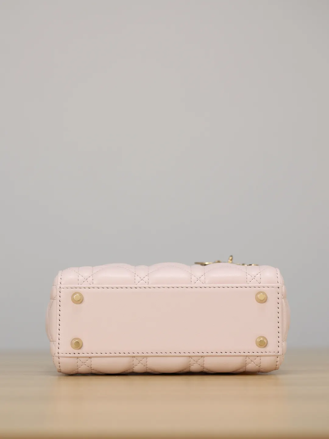 Dior Lady Dior 小号 皮革 手提包