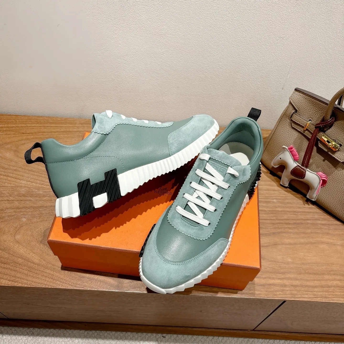 Hermès SS Sneakers