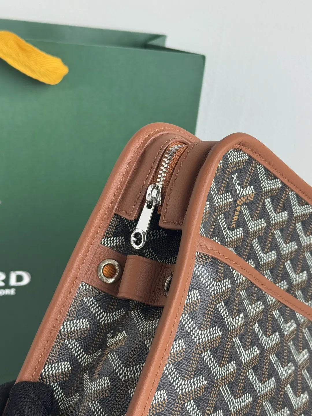 Goyard Yellow Clutch Bag Leather Image 9 Goyard Yellow Clutch Bag Leather Image 9