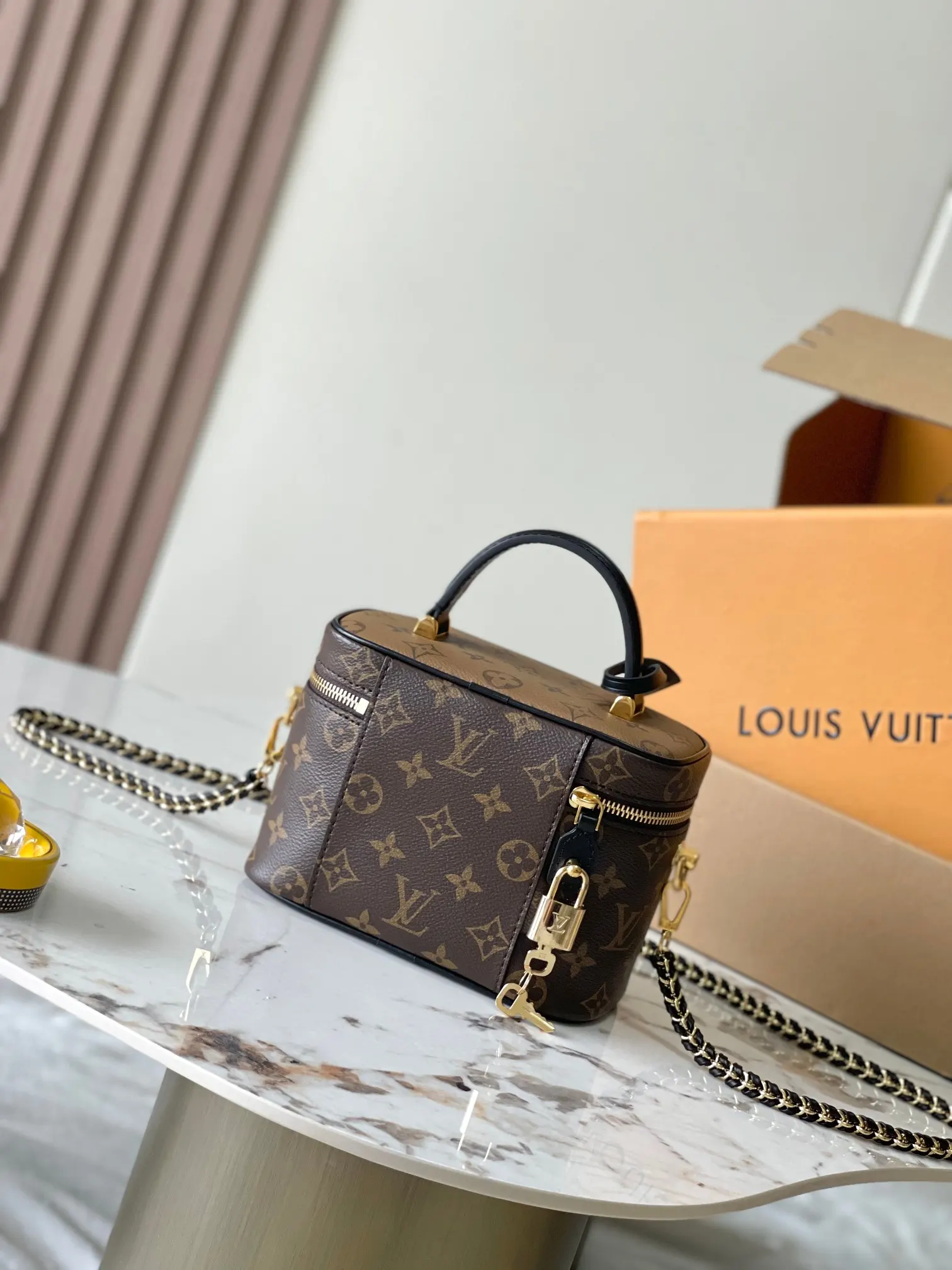 Chain Bag