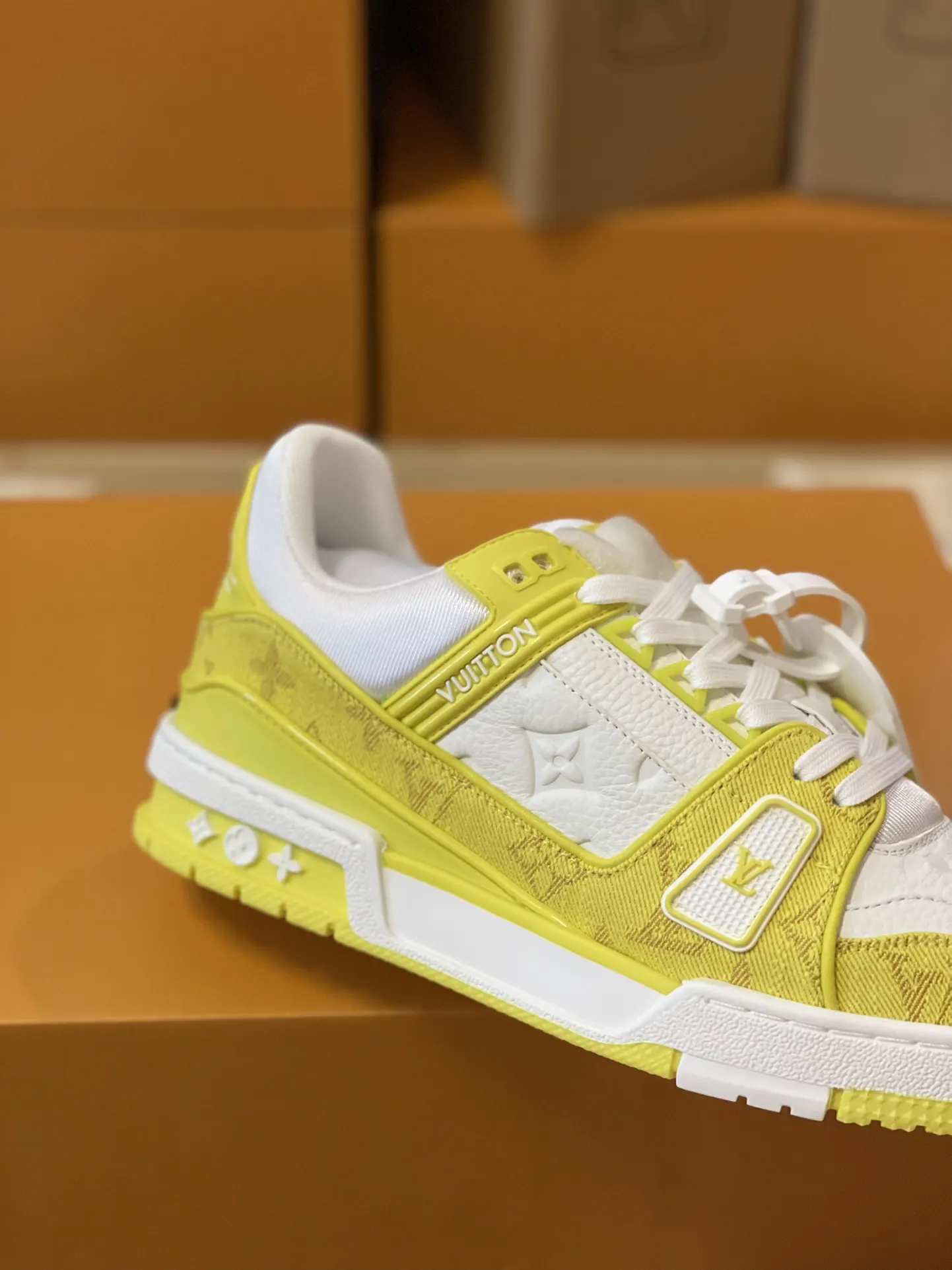 Louis Vuitton 运动鞋
