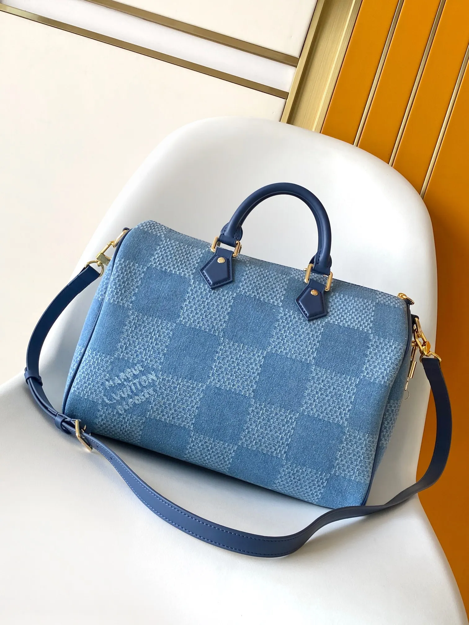 Chain Bag Leather