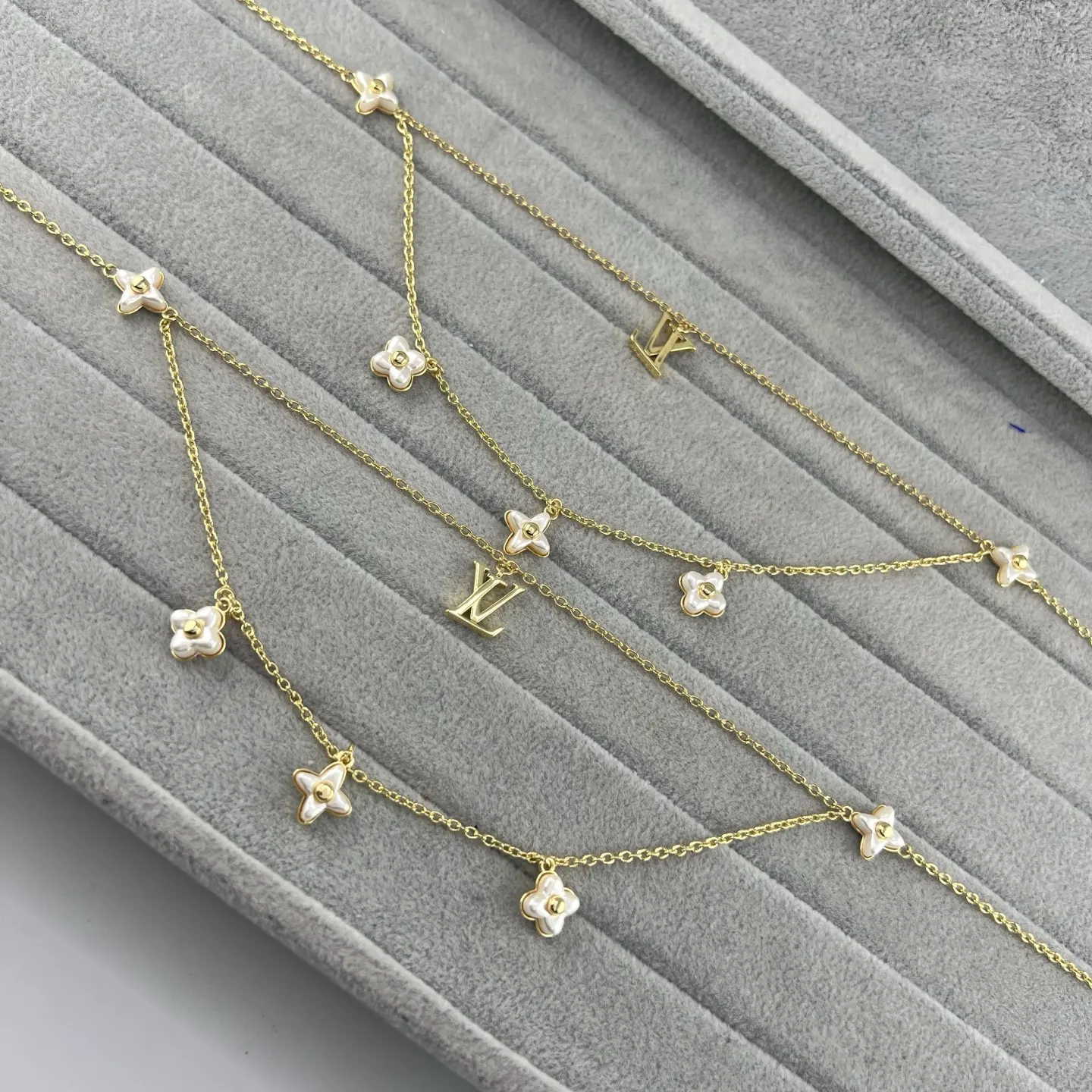 Louis Vuitton Gold Pearl Necklace