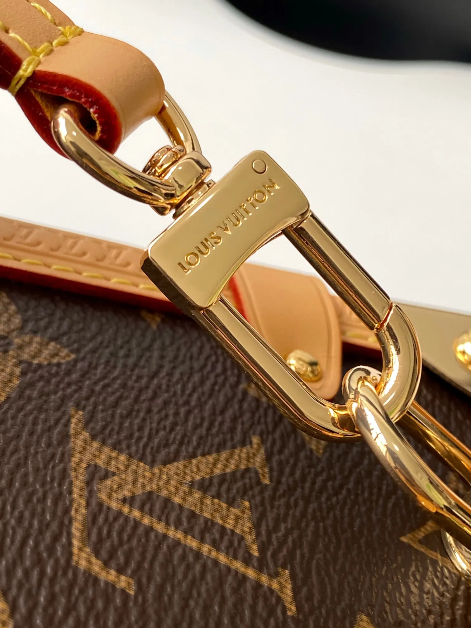 Monogram Chain Bag Leather