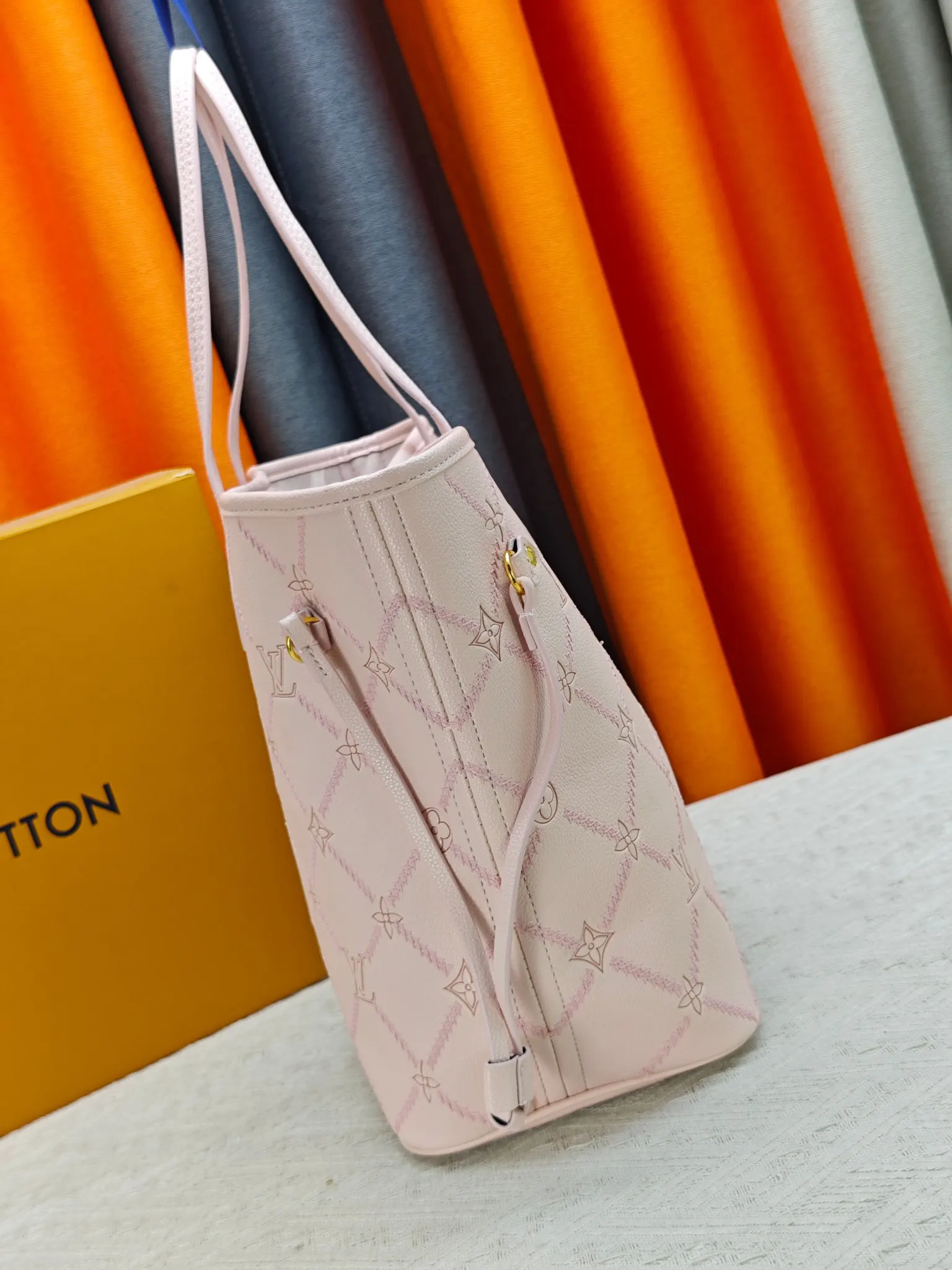 LV Neverfull 杏色 Mo托特包 大容量托特款