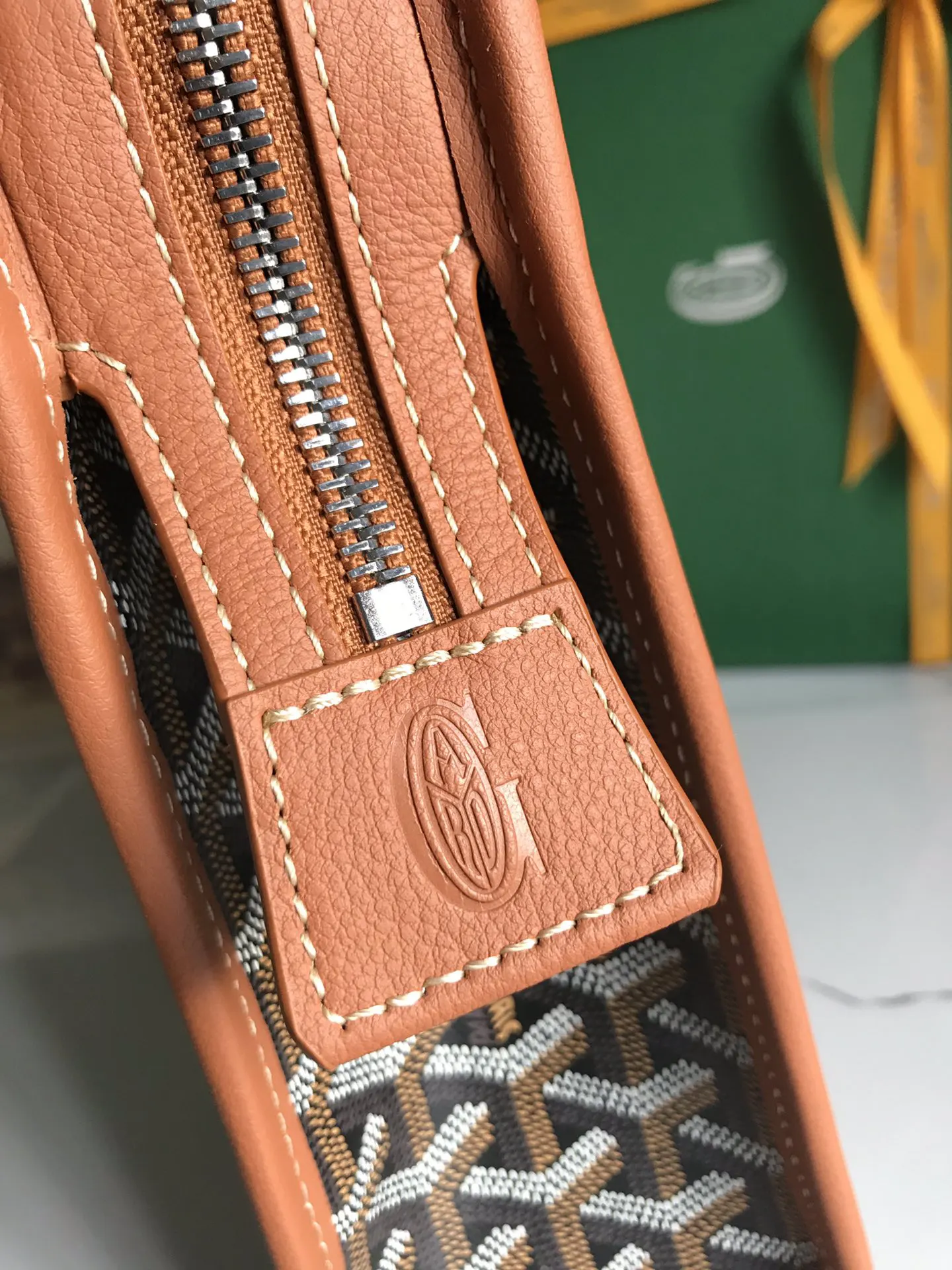 Goyard 黃色 牛皮 手拿包 精致手拿款