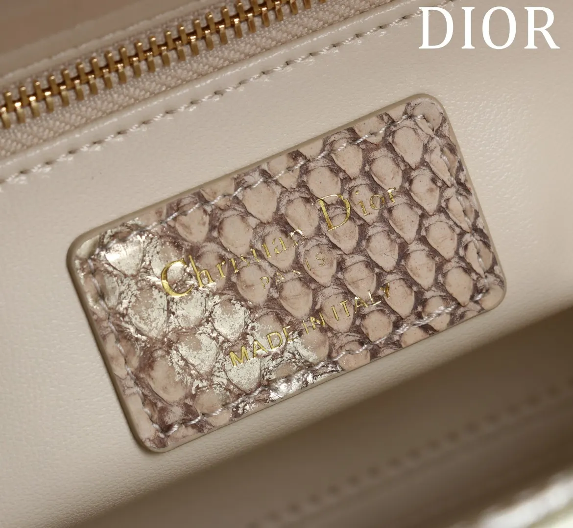 Dior Lady Dior 米白色藤格纹手提斜挎包 条纹款