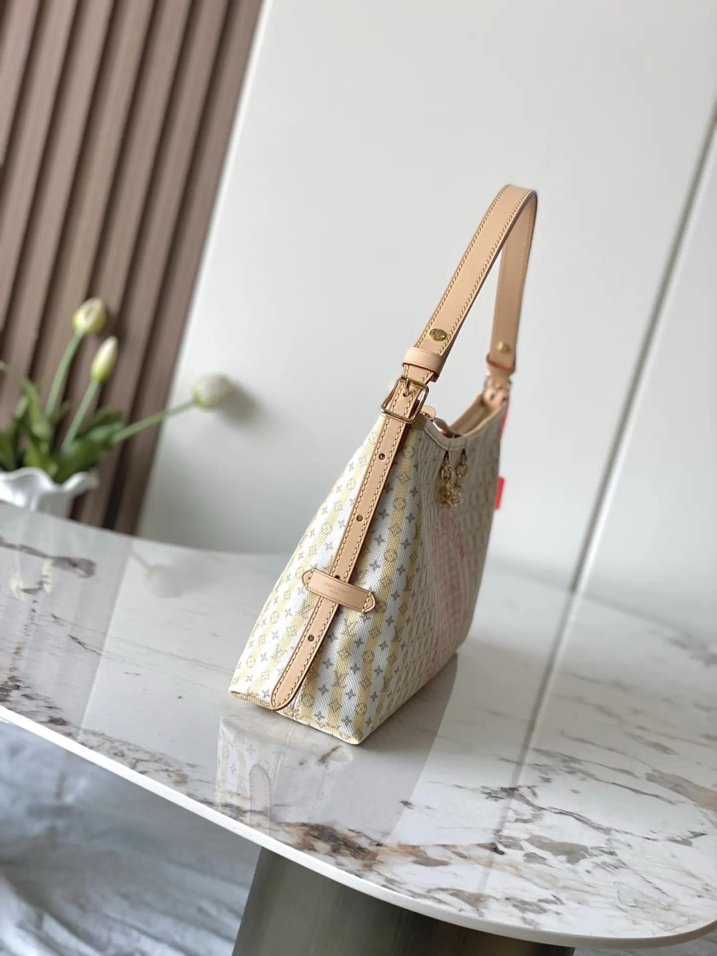 LV CarryAll 米色 牛皮 鏈條包 精致鏈條款