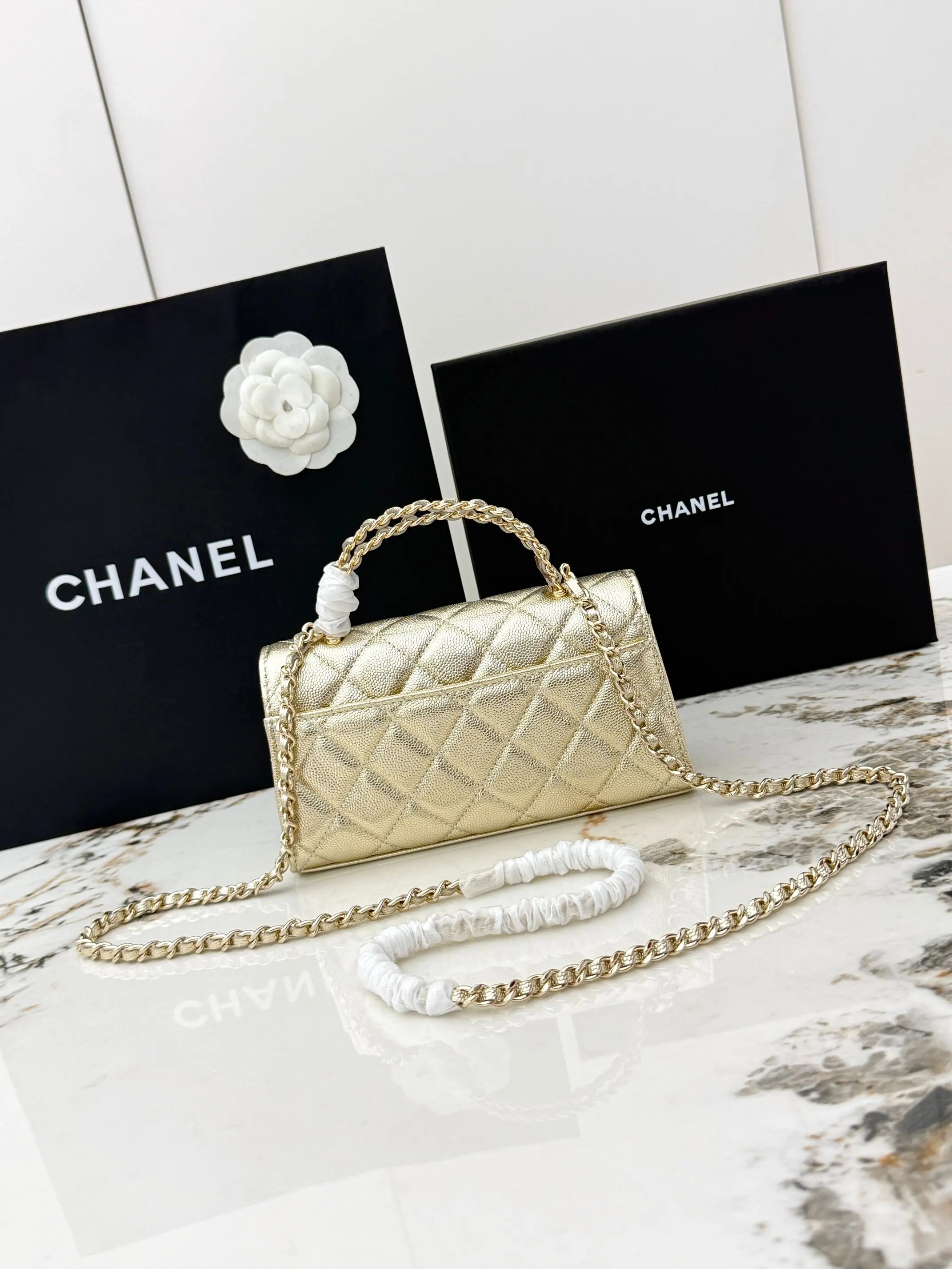 Chanel 米白色牛皮Kelly手提包 金链斜挎