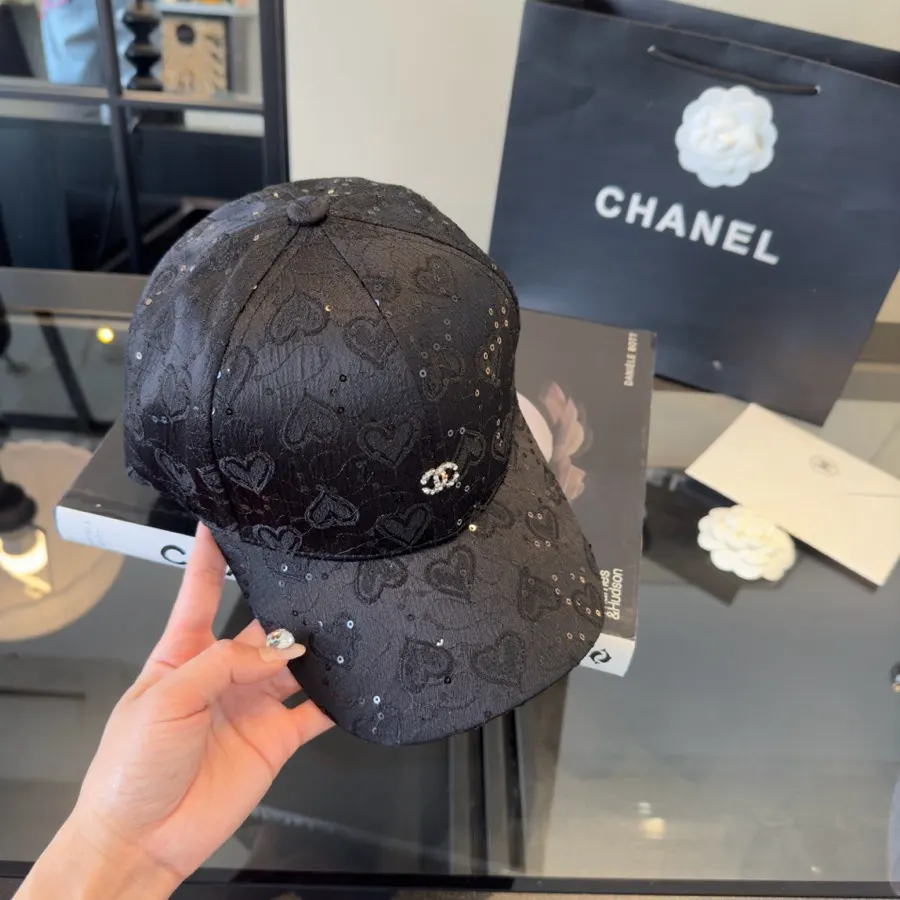 Chanel Logo鸭舌帽 帽子