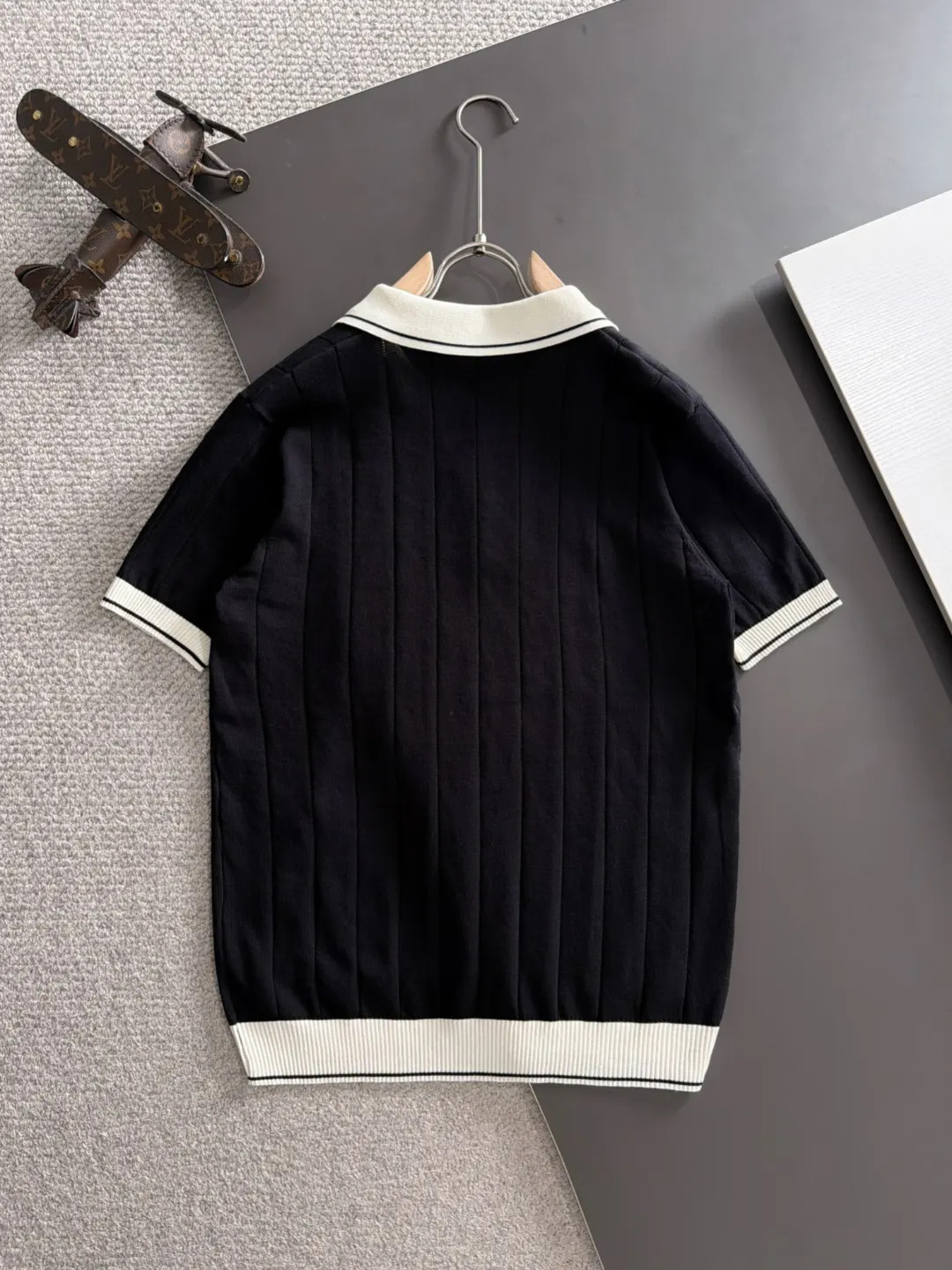 Burberry Embroidery Cotton Knitwear Textured Knit Image 9 Burberry Embroidery Cotton Knitwear Textured Knit Image 9
