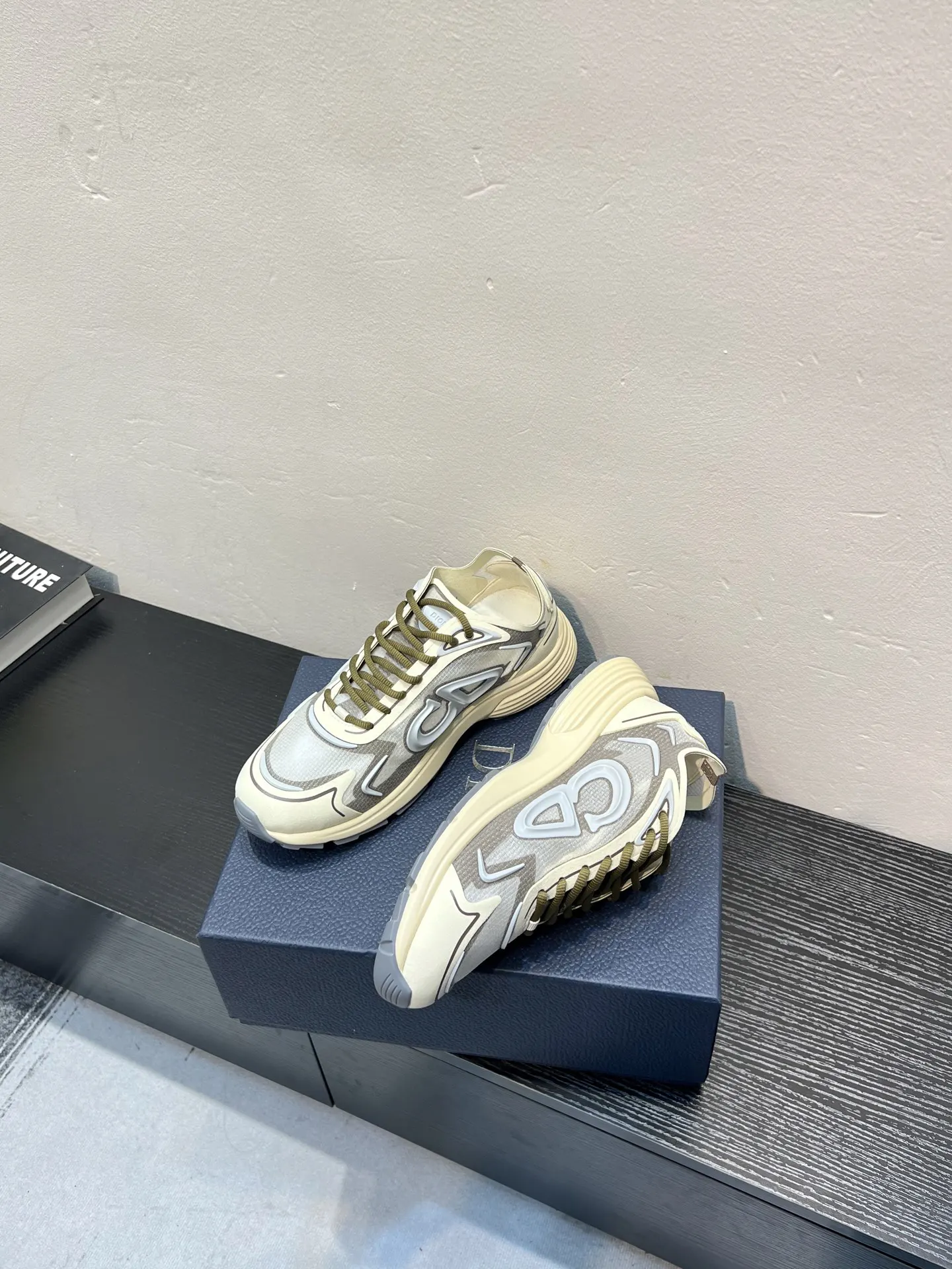 Dior B30 鞋履 舒適 運動鞋(數字4) Dior B30 鞋履 舒適 運動鞋(數字4)