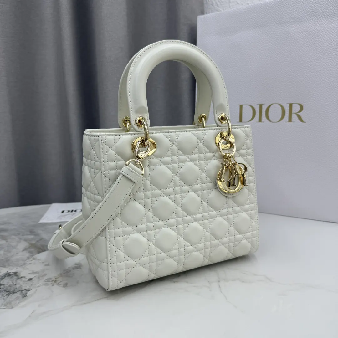 Dior Lady Dior Lady 奶白羊皮手袋 经典藤格