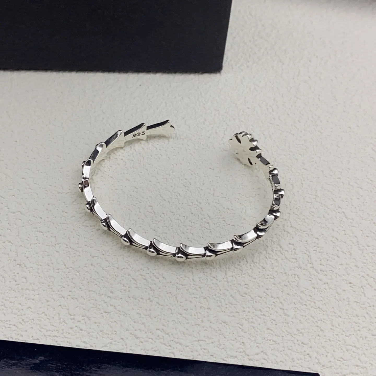 Chrome Hearts 手镯 精致腕饰款 款3