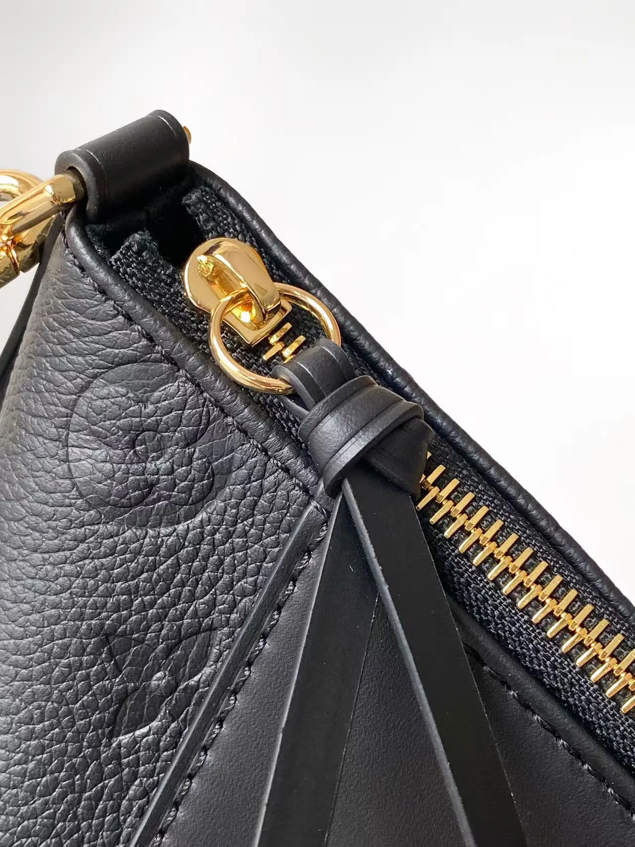 Louis Vuitton Tote Bag Commuter | ORBUYBAG