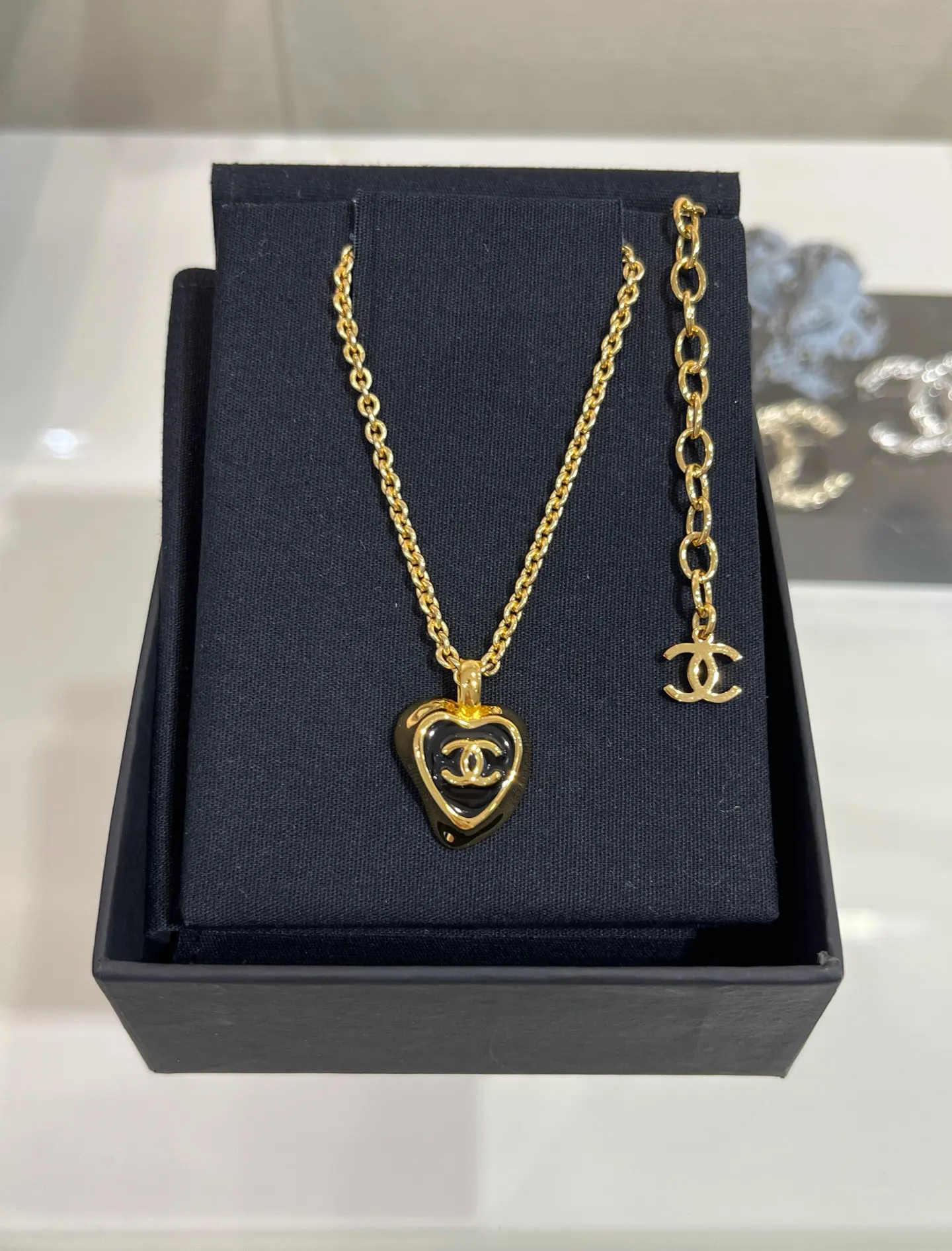 Chanel 黑金 黑色 金色 双C 项链 精致锁骨链