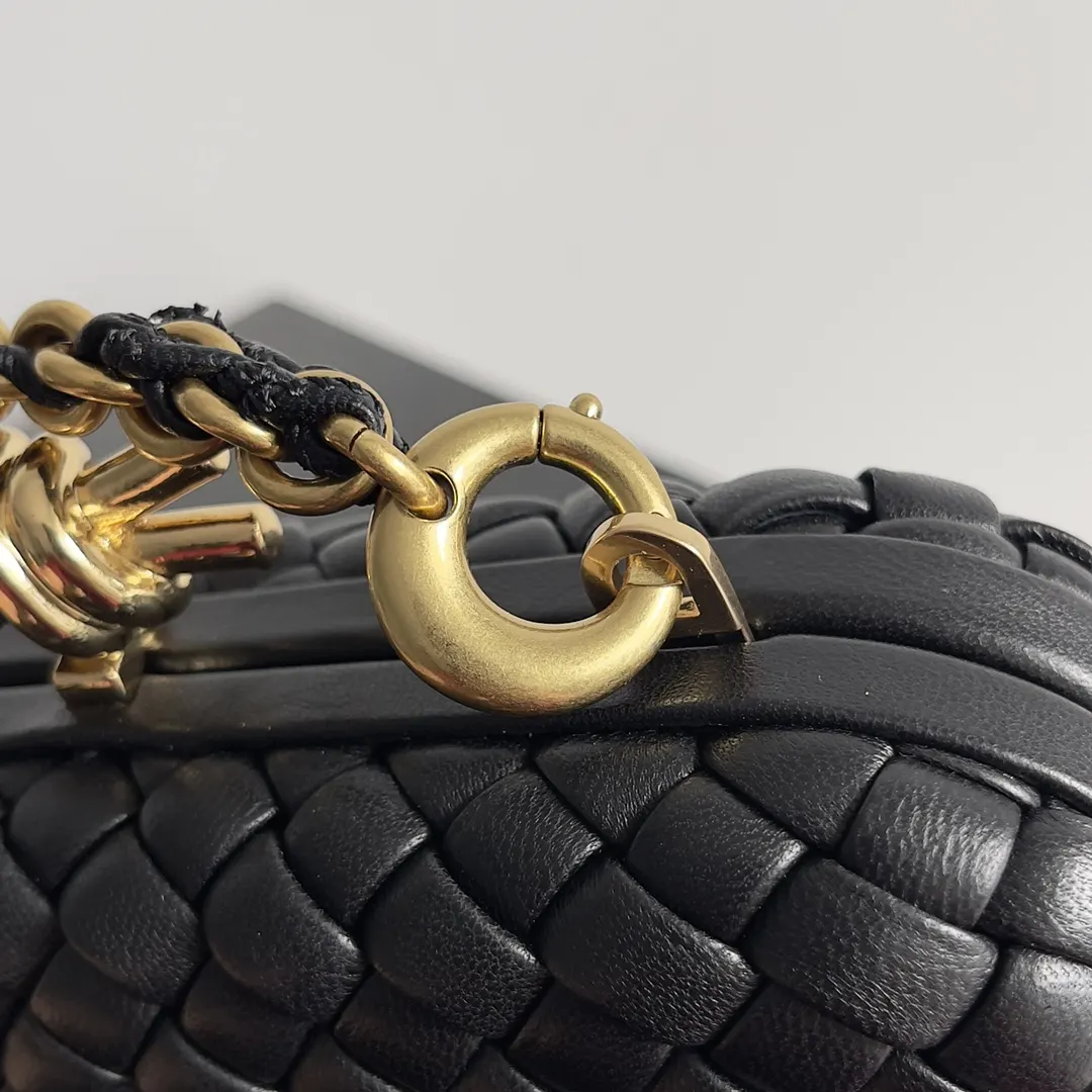 Bottega Veneta 链条包 精致链条款